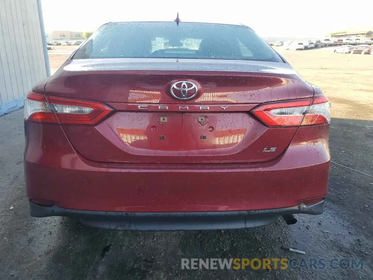 6 Photograph of a damaged car 4T1C11AK8LU325469 TOYOTA CAMRY 2020