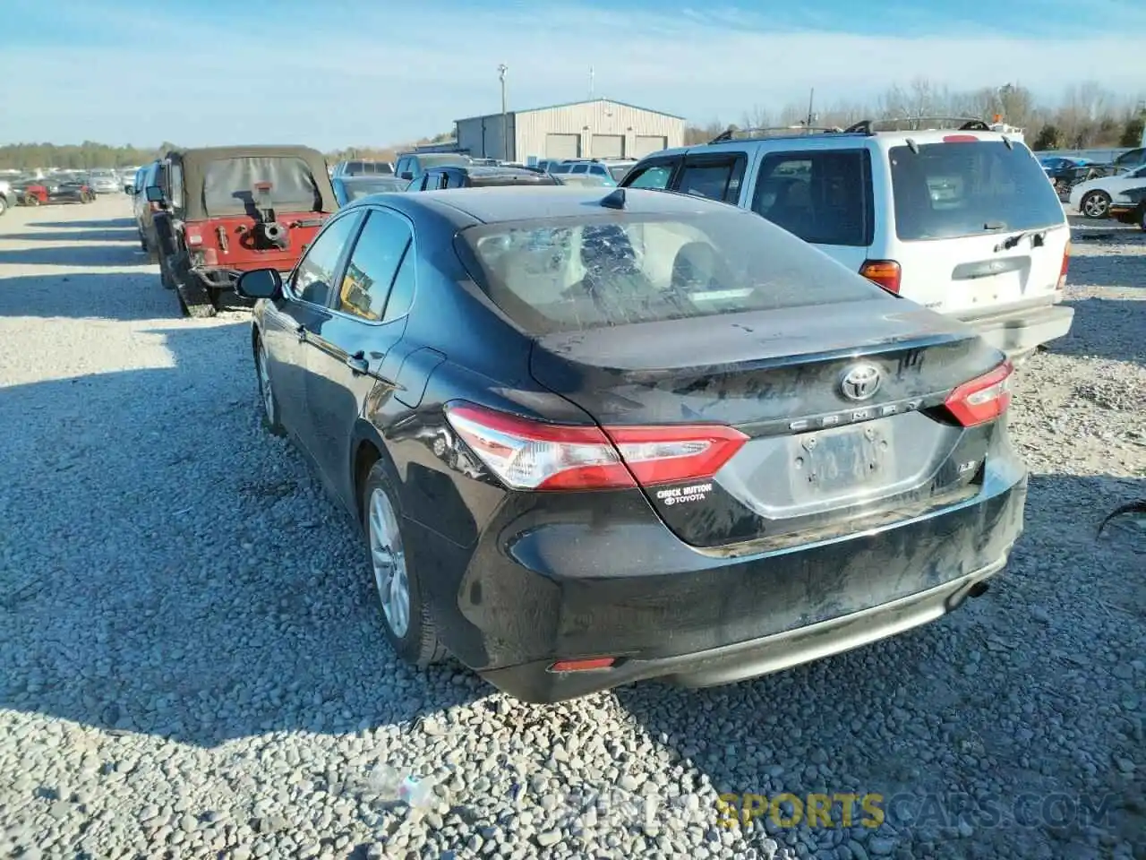 3 Photograph of a damaged car 4T1C11AK8LU327951 TOYOTA CAMRY 2020