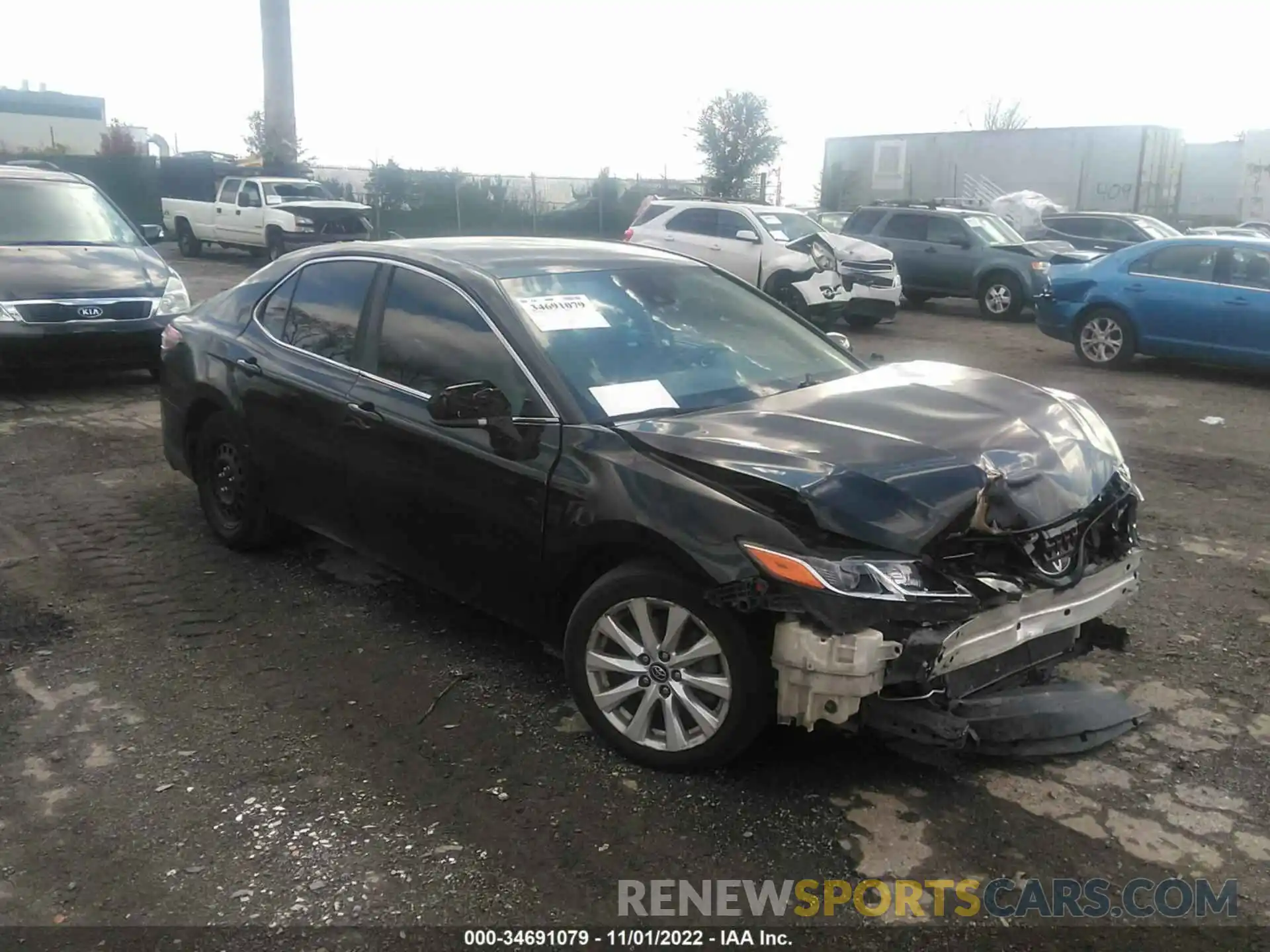 1 Photograph of a damaged car 4T1C11AK8LU339369 TOYOTA CAMRY 2020