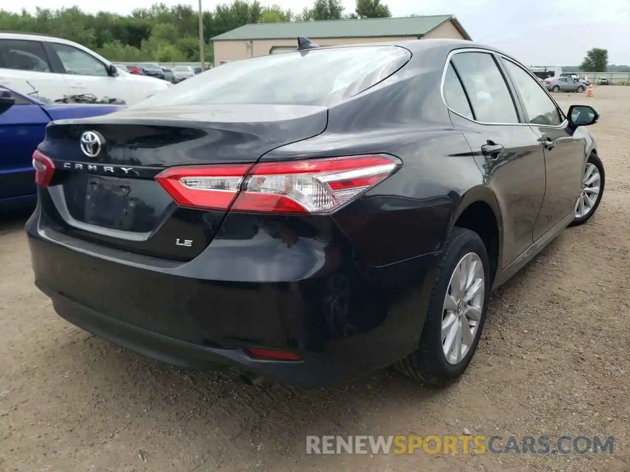 4 Photograph of a damaged car 4T1C11AK8LU339923 TOYOTA CAMRY 2020