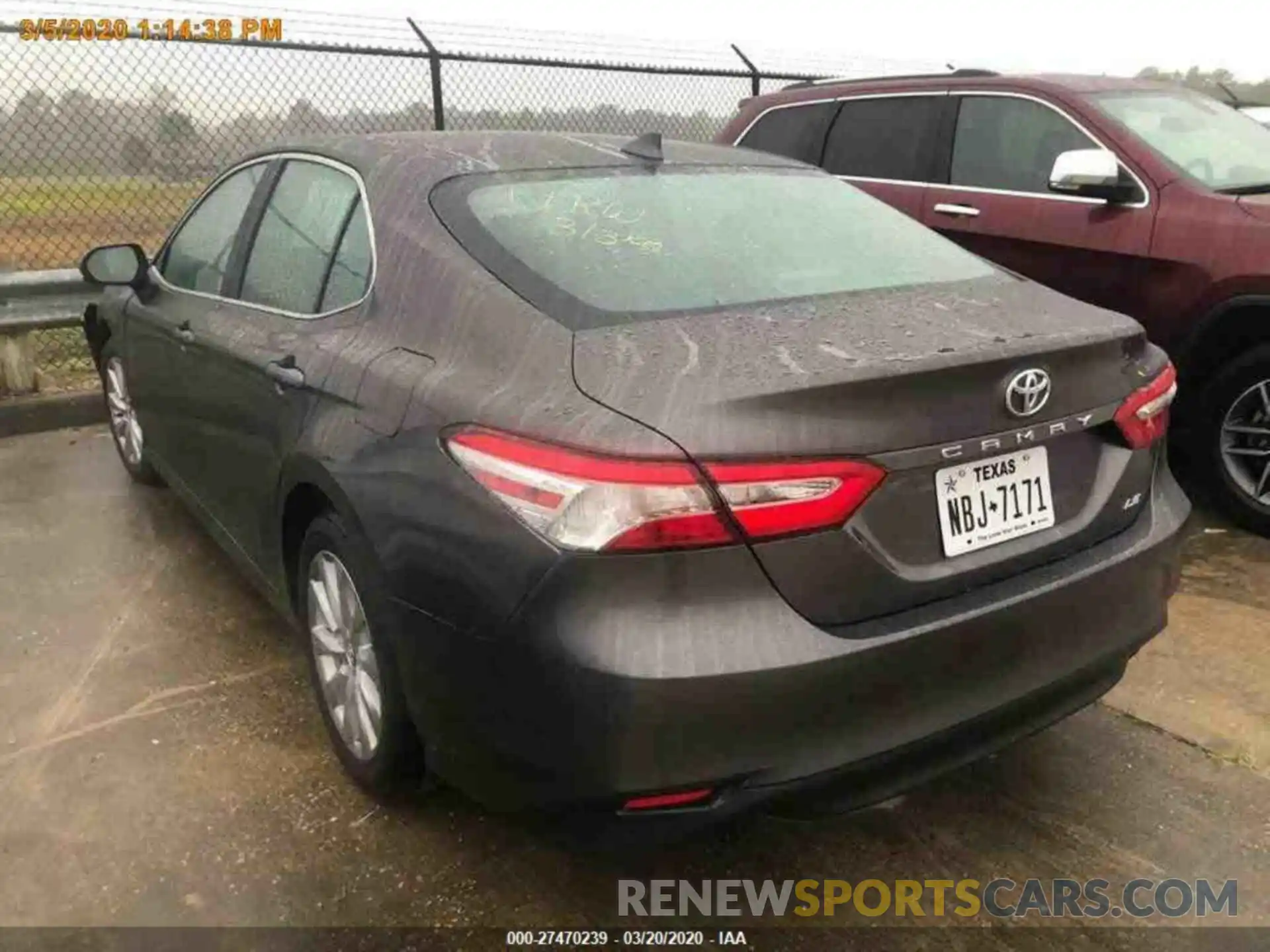 8 Photograph of a damaged car 4T1C11AK8LU347231 TOYOTA CAMRY 2020