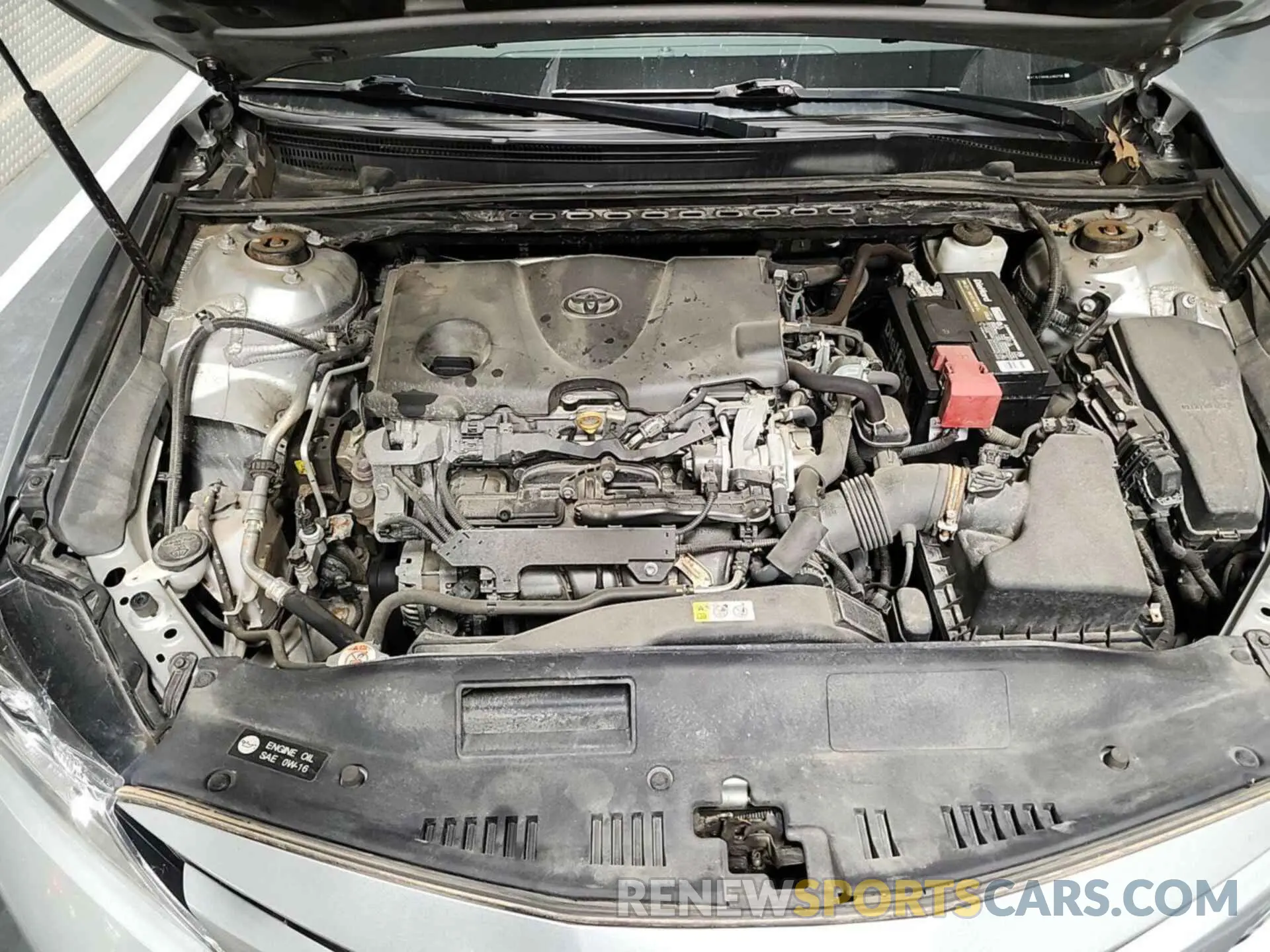 15 Photograph of a damaged car 4T1C11AK8LU362750 TOYOTA CAMRY 2020