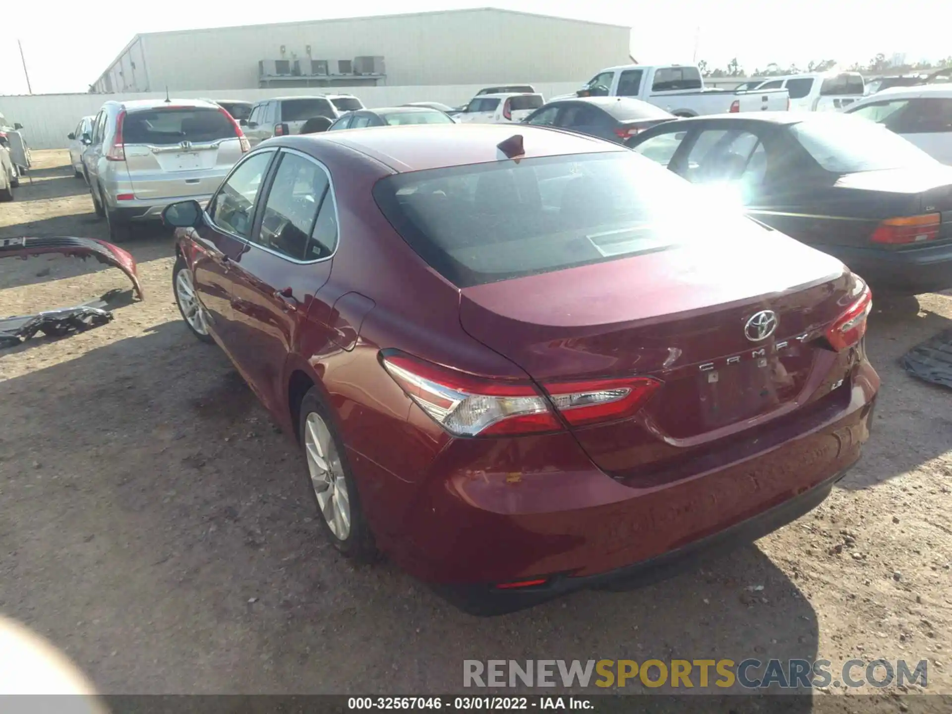 3 Photograph of a damaged car 4T1C11AK8LU363641 TOYOTA CAMRY 2020