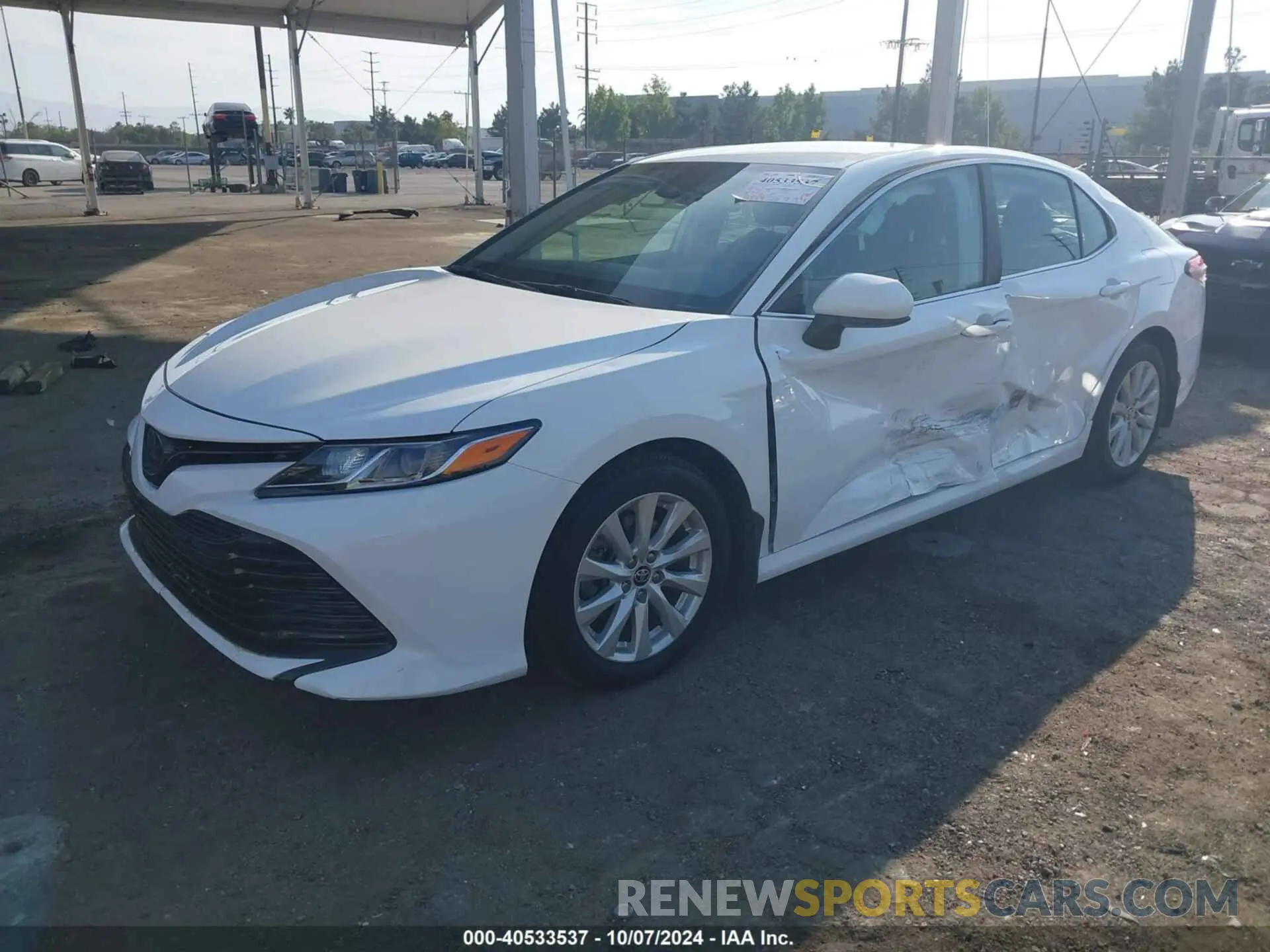2 Photograph of a damaged car 4T1C11AK8LU368645 TOYOTA CAMRY 2020