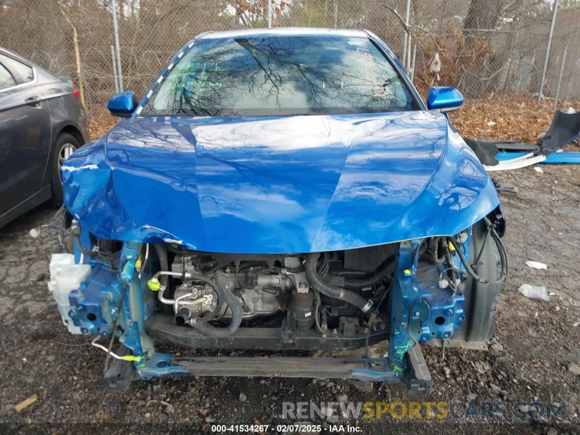 13 Photograph of a damaged car 4T1C11AK8LU374557 TOYOTA CAMRY 2020