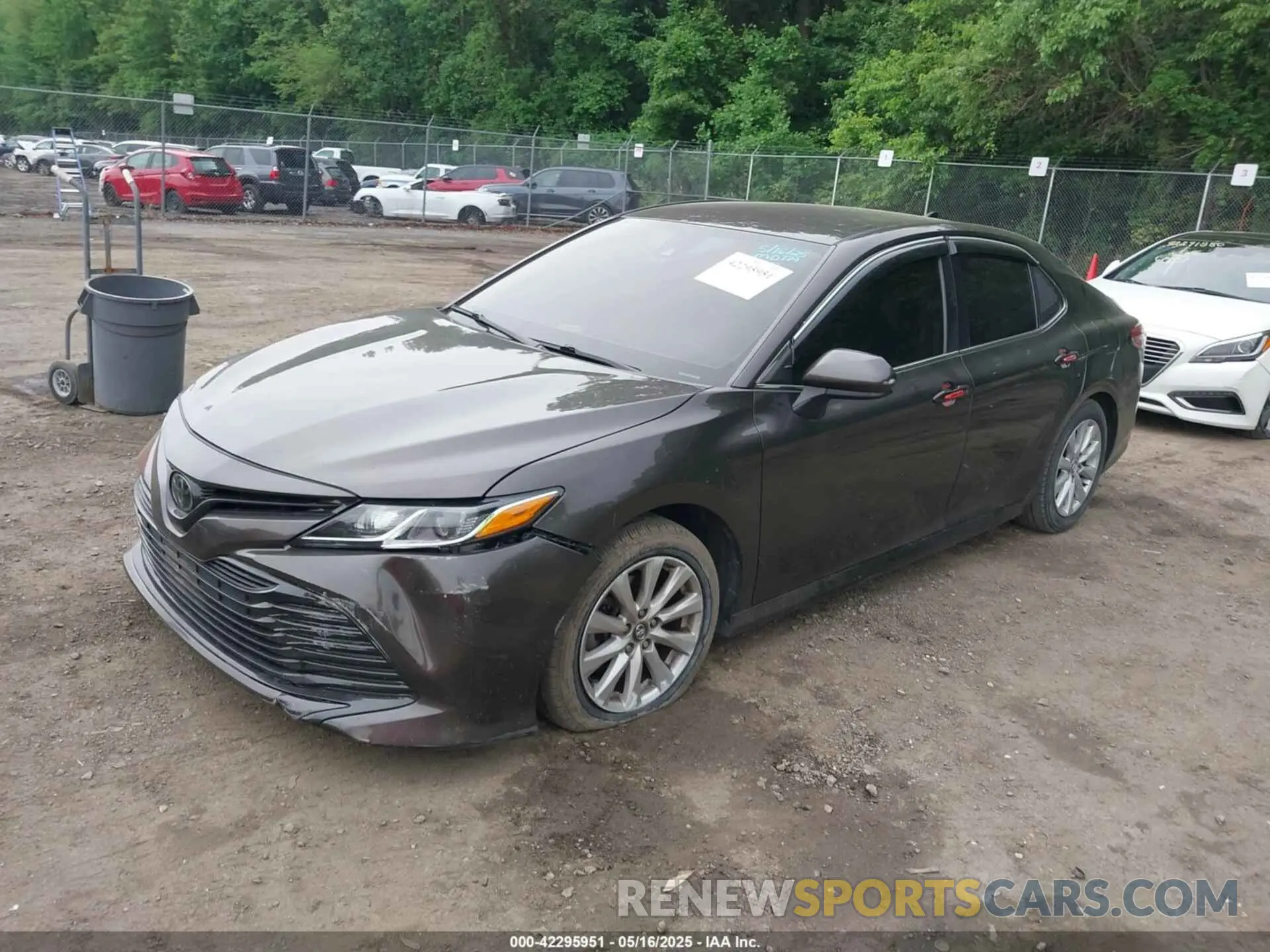 2 Photograph of a damaged car 4T1C11AK8LU859684 TOYOTA CAMRY 2020