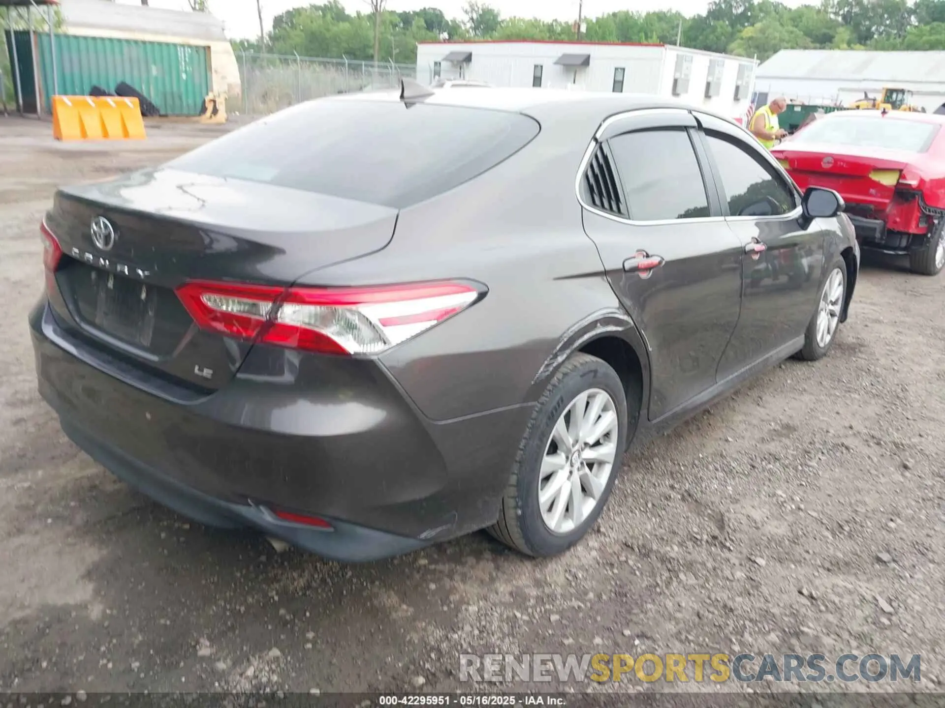 4 Photograph of a damaged car 4T1C11AK8LU859684 TOYOTA CAMRY 2020