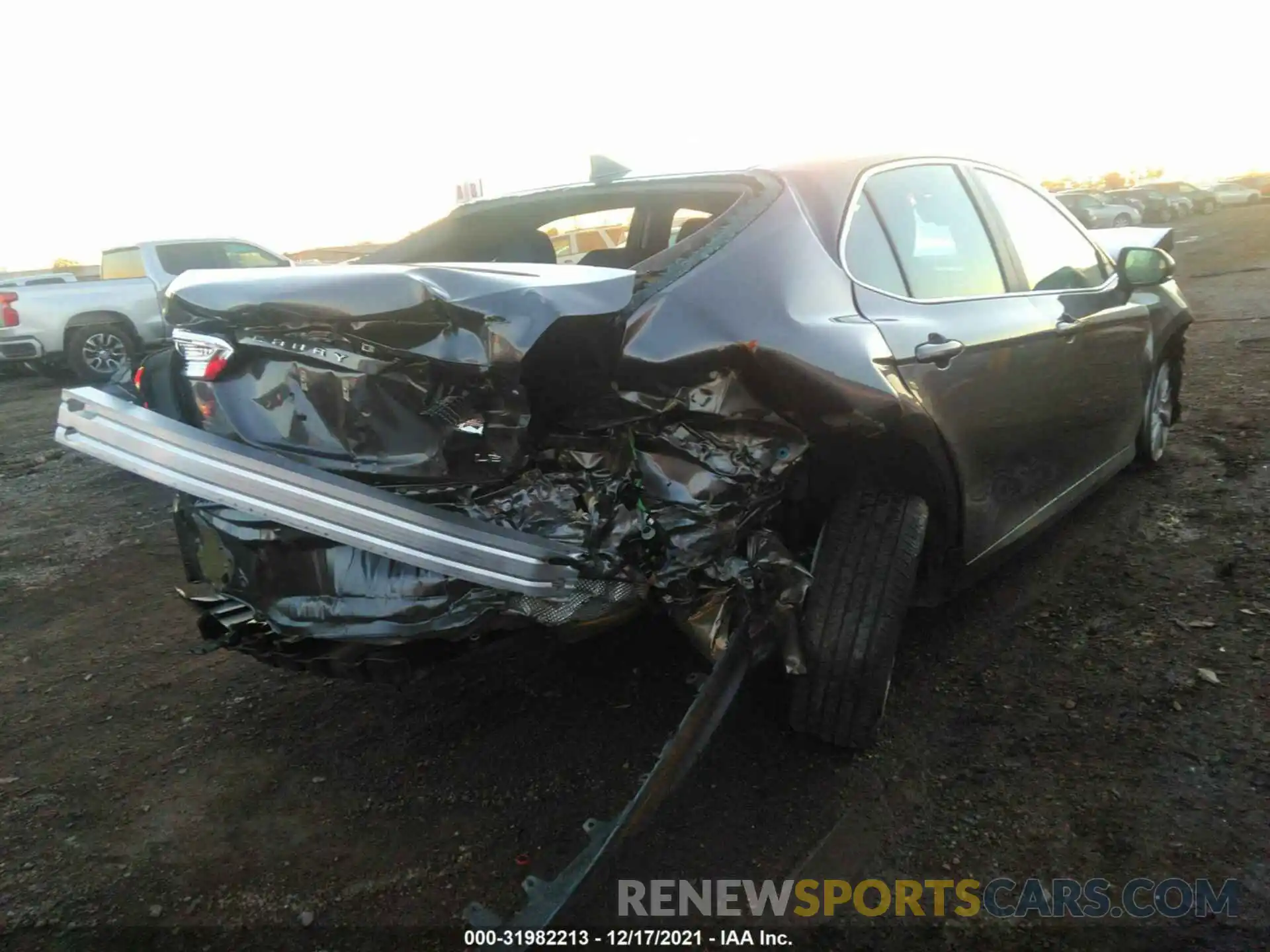 4 Photograph of a damaged car 4T1C11AK8LU871270 TOYOTA CAMRY 2020