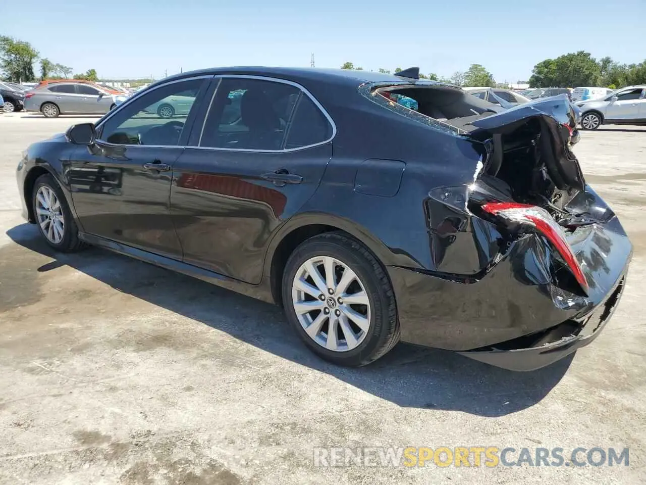 2 Photograph of a damaged car 4T1C11AK8LU877411 TOYOTA CAMRY 2020