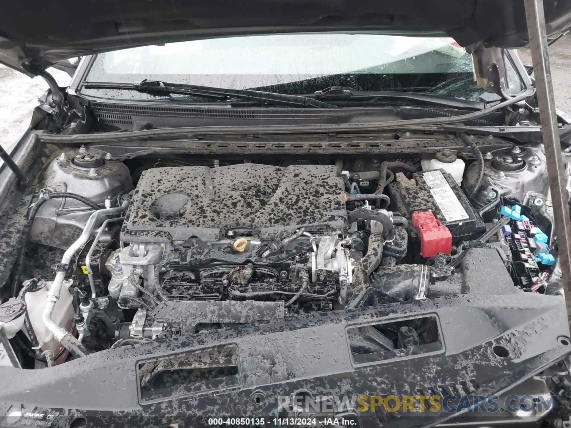 10 Photograph of a damaged car 4T1C11AK8LU879675 TOYOTA CAMRY 2020