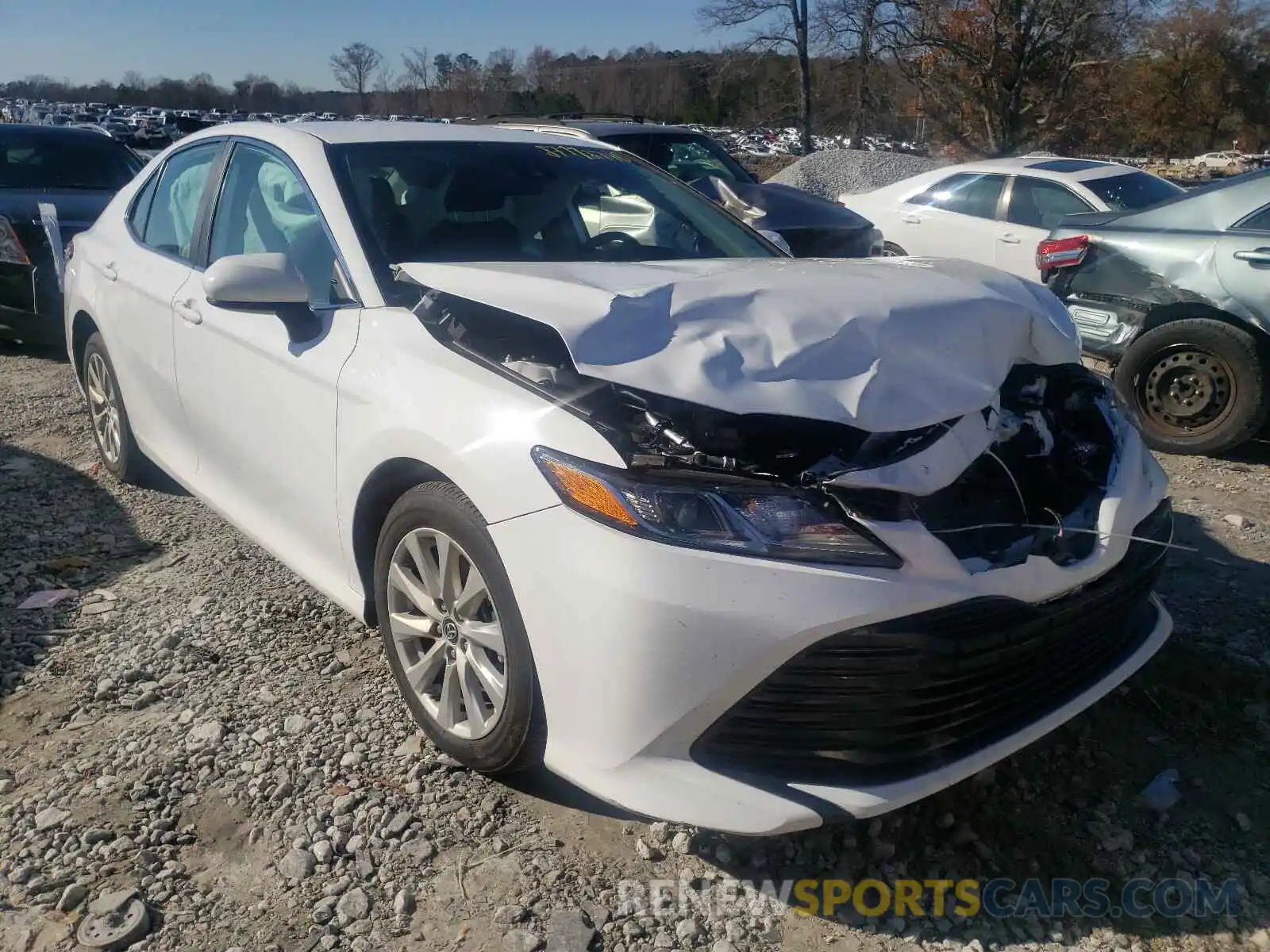 1 Photograph of a damaged car 4T1C11AK8LU881071 TOYOTA CAMRY 2020