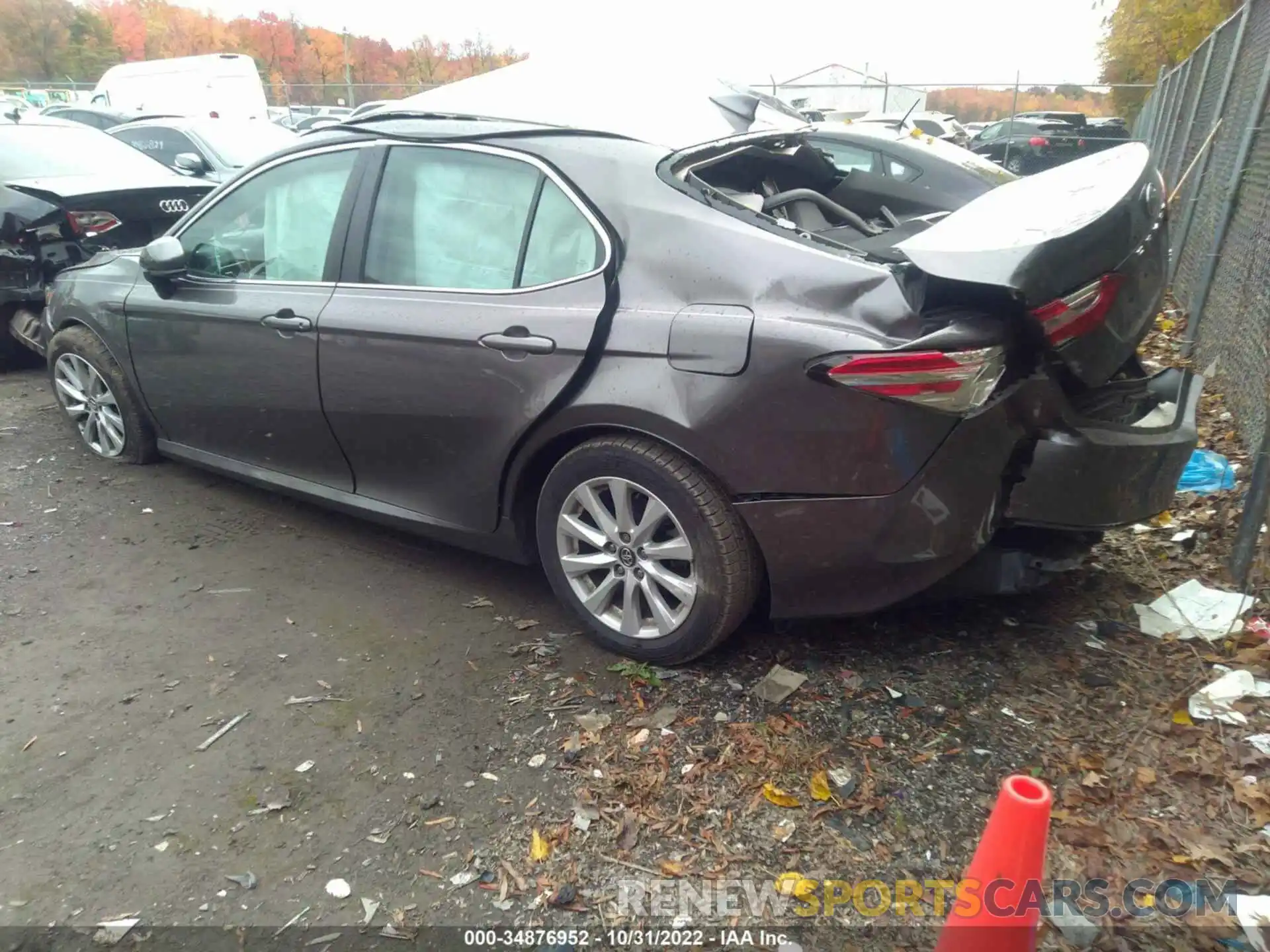 3 Photograph of a damaged car 4T1C11AK8LU898534 TOYOTA CAMRY 2020