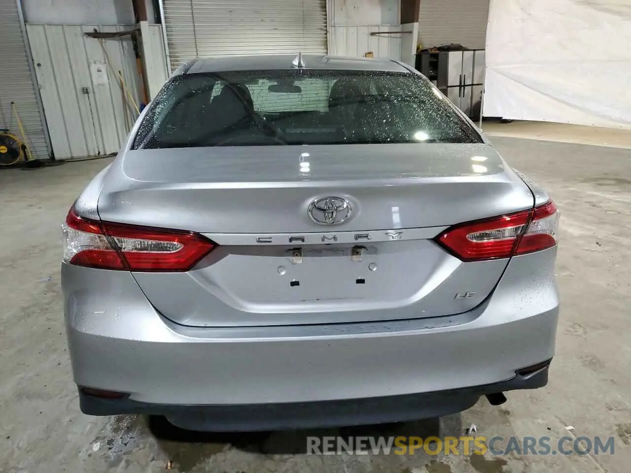 6 Photograph of a damaged car 4T1C11AK8LU925599 TOYOTA CAMRY 2020