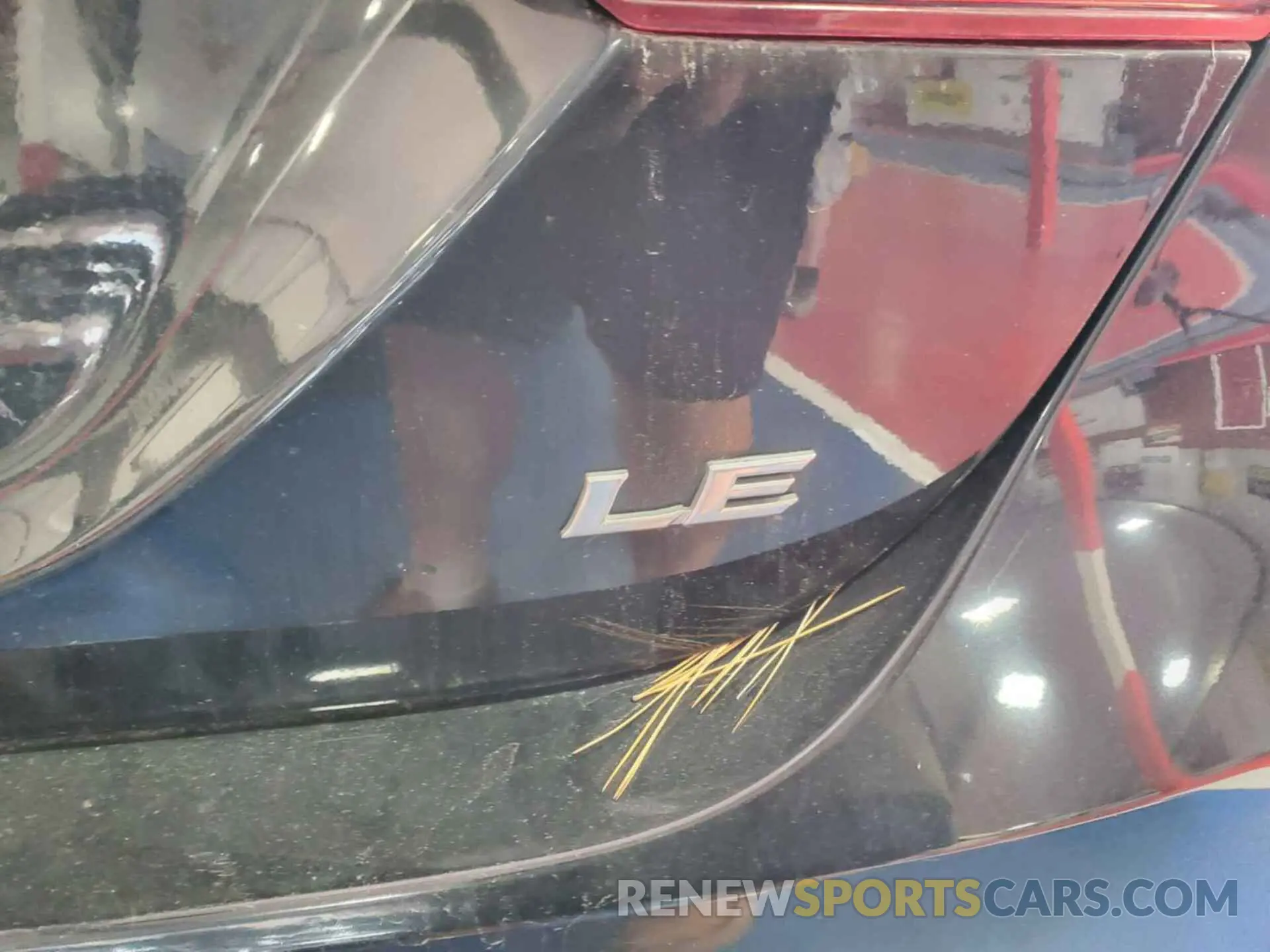 2 Photograph of a damaged car 4T1C11AK8LU926008 TOYOTA CAMRY 2020
