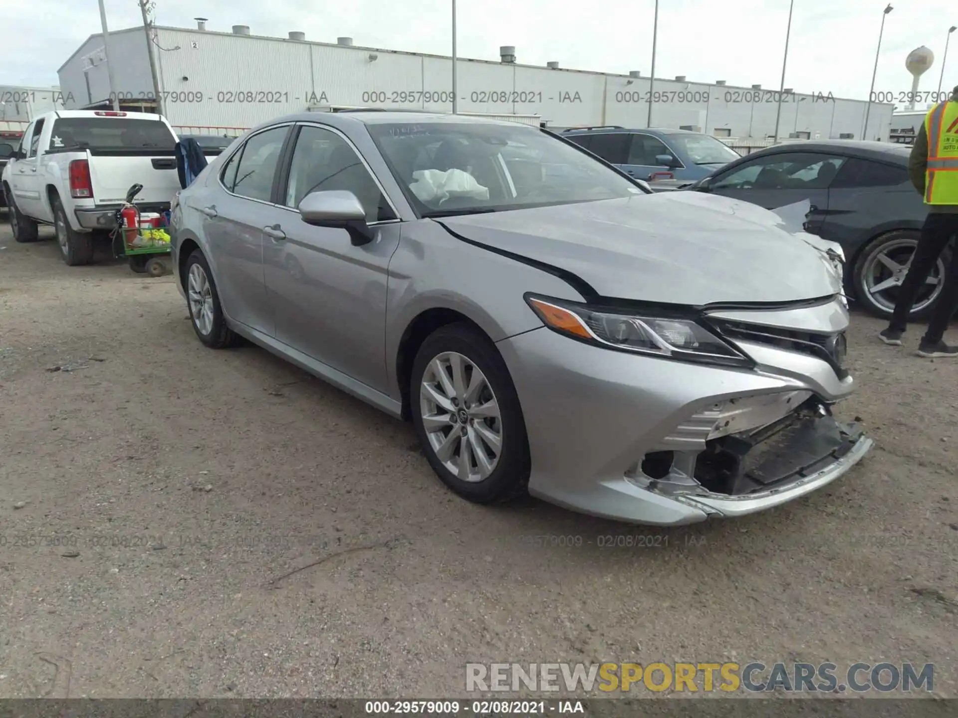 1 Photograph of a damaged car 4T1C11AK8LU928468 TOYOTA CAMRY 2020