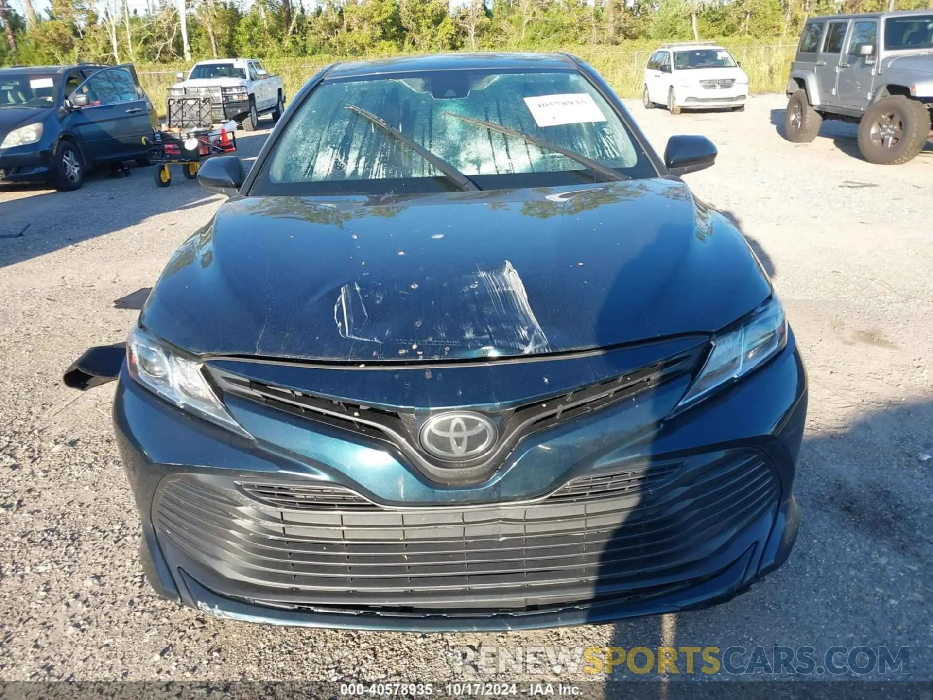 12 Photograph of a damaged car 4T1C11AK8LU936473 TOYOTA CAMRY 2020