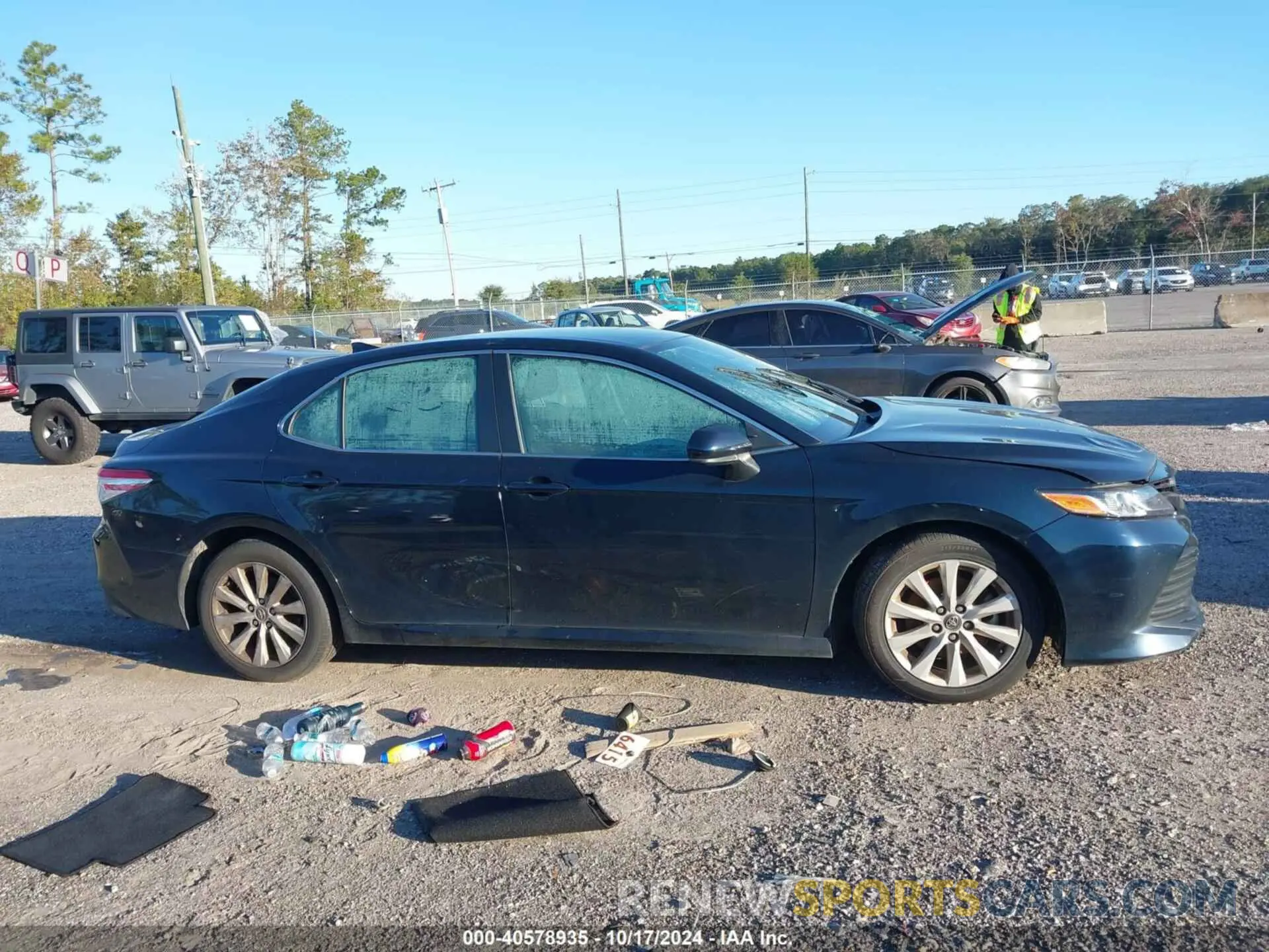 13 Photograph of a damaged car 4T1C11AK8LU936473 TOYOTA CAMRY 2020