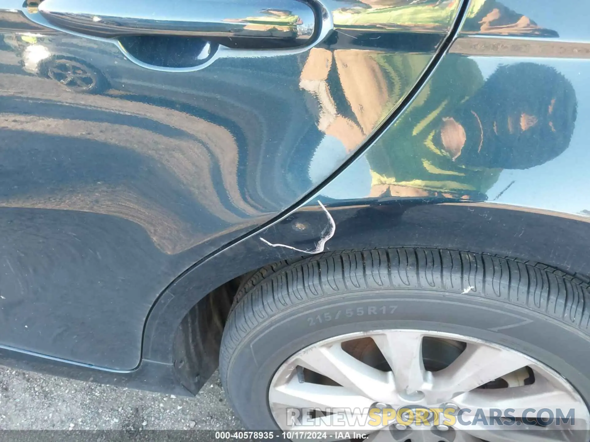 18 Photograph of a damaged car 4T1C11AK8LU936473 TOYOTA CAMRY 2020