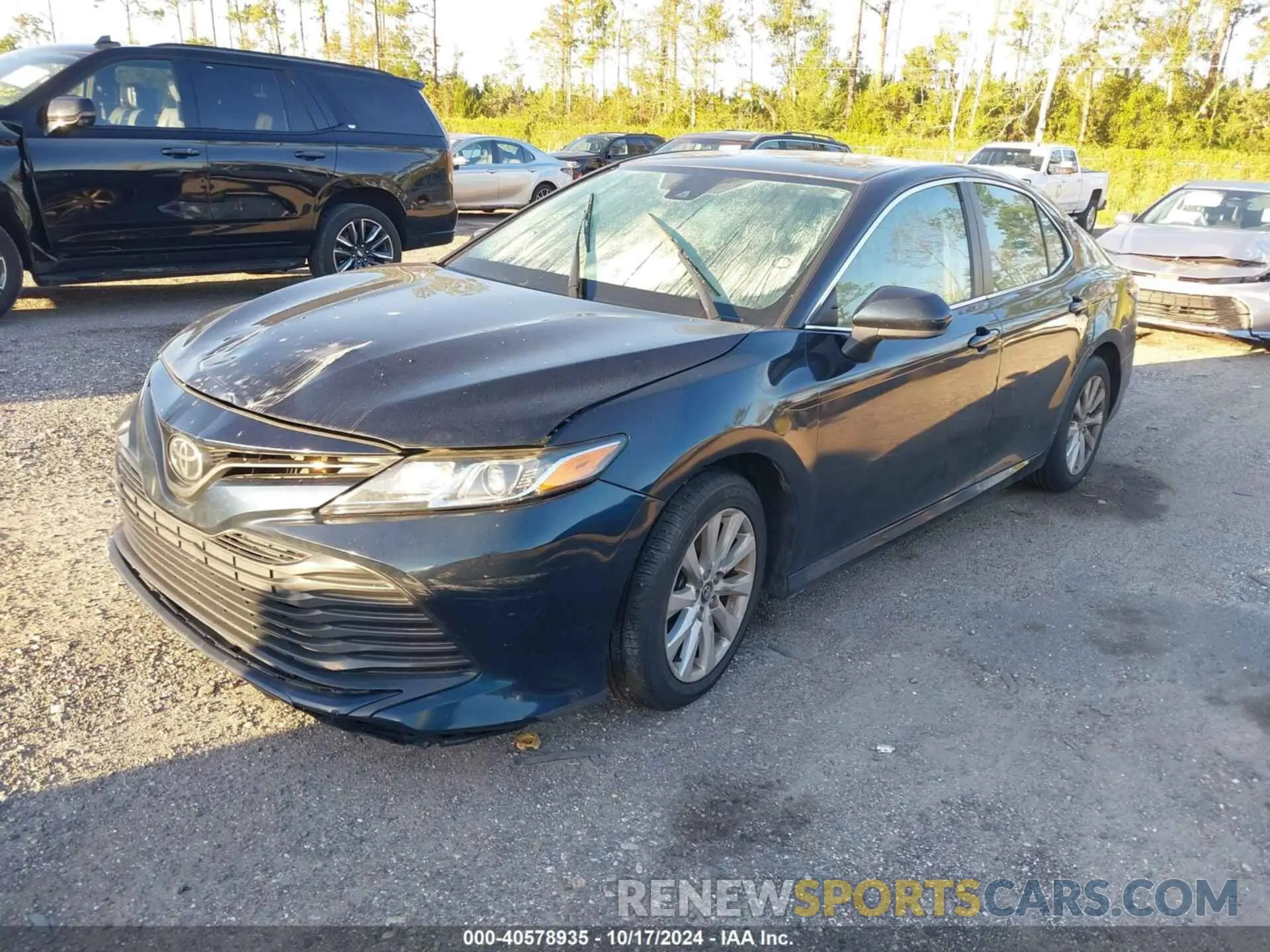 2 Photograph of a damaged car 4T1C11AK8LU936473 TOYOTA CAMRY 2020