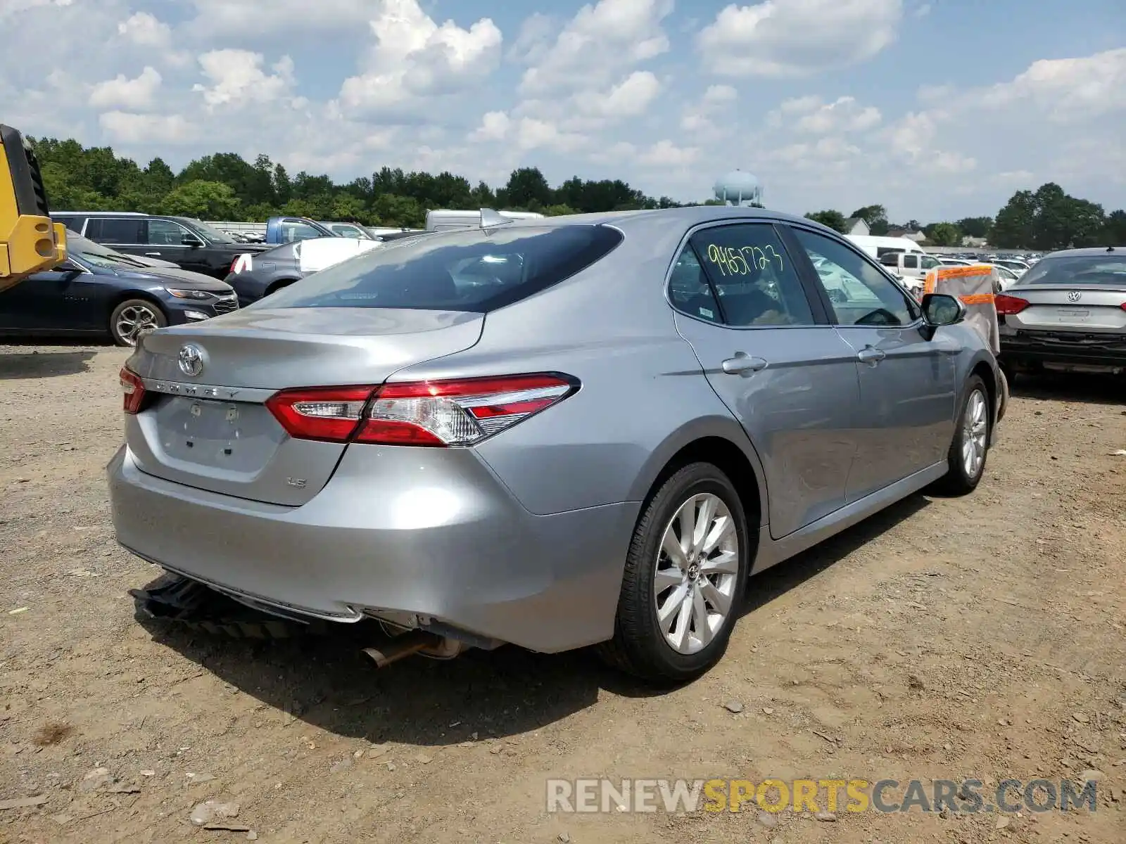 4 Photograph of a damaged car 4T1C11AK8LU941804 TOYOTA CAMRY 2020