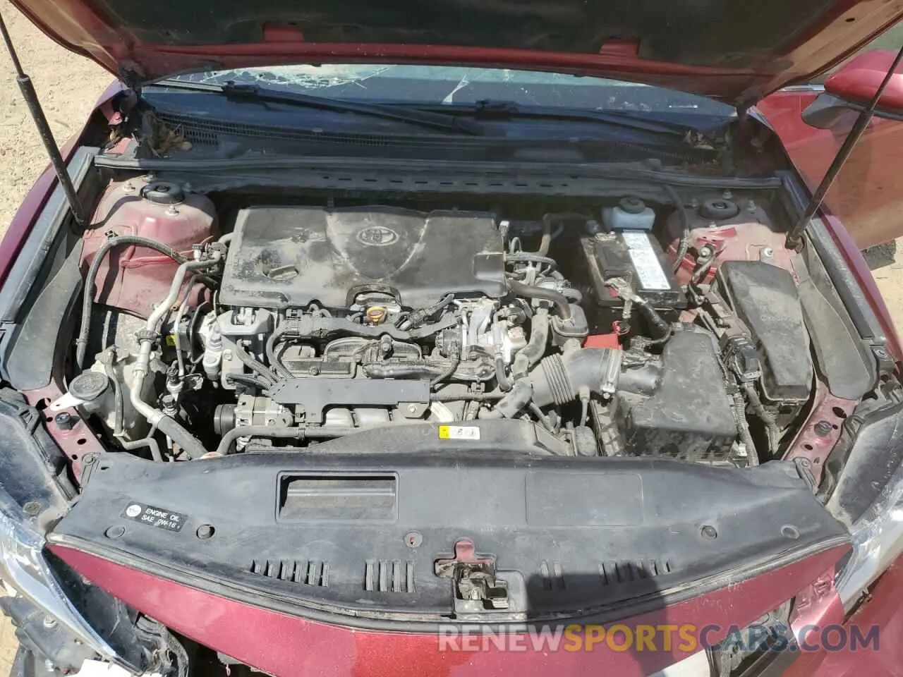 11 Photograph of a damaged car 4T1C11AK8LU944038 TOYOTA CAMRY 2020
