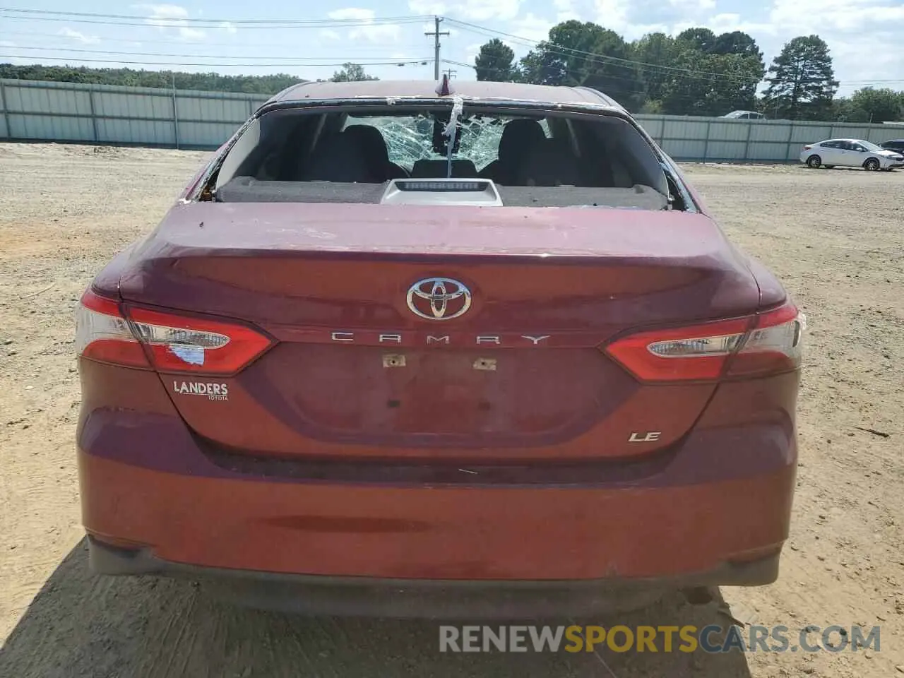 6 Photograph of a damaged car 4T1C11AK8LU944038 TOYOTA CAMRY 2020