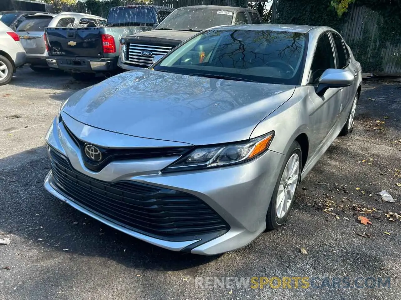 2 Photograph of a damaged car 4T1C11AK8LU952964 TOYOTA CAMRY 2020