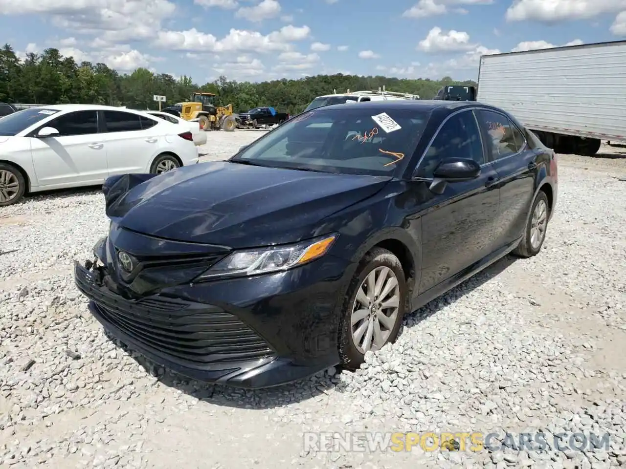 2 Photograph of a damaged car 4T1C11AK8LU969604 TOYOTA CAMRY 2020