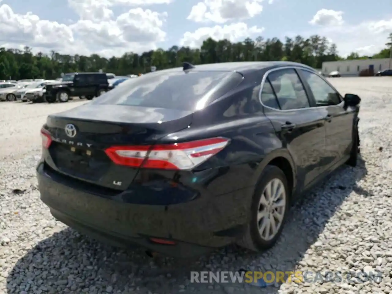 4 Photograph of a damaged car 4T1C11AK8LU969604 TOYOTA CAMRY 2020