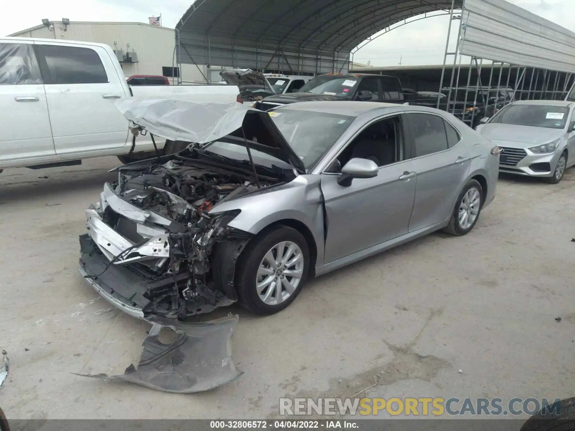 2 Photograph of a damaged car 4T1C11AK8LU979310 TOYOTA CAMRY 2020