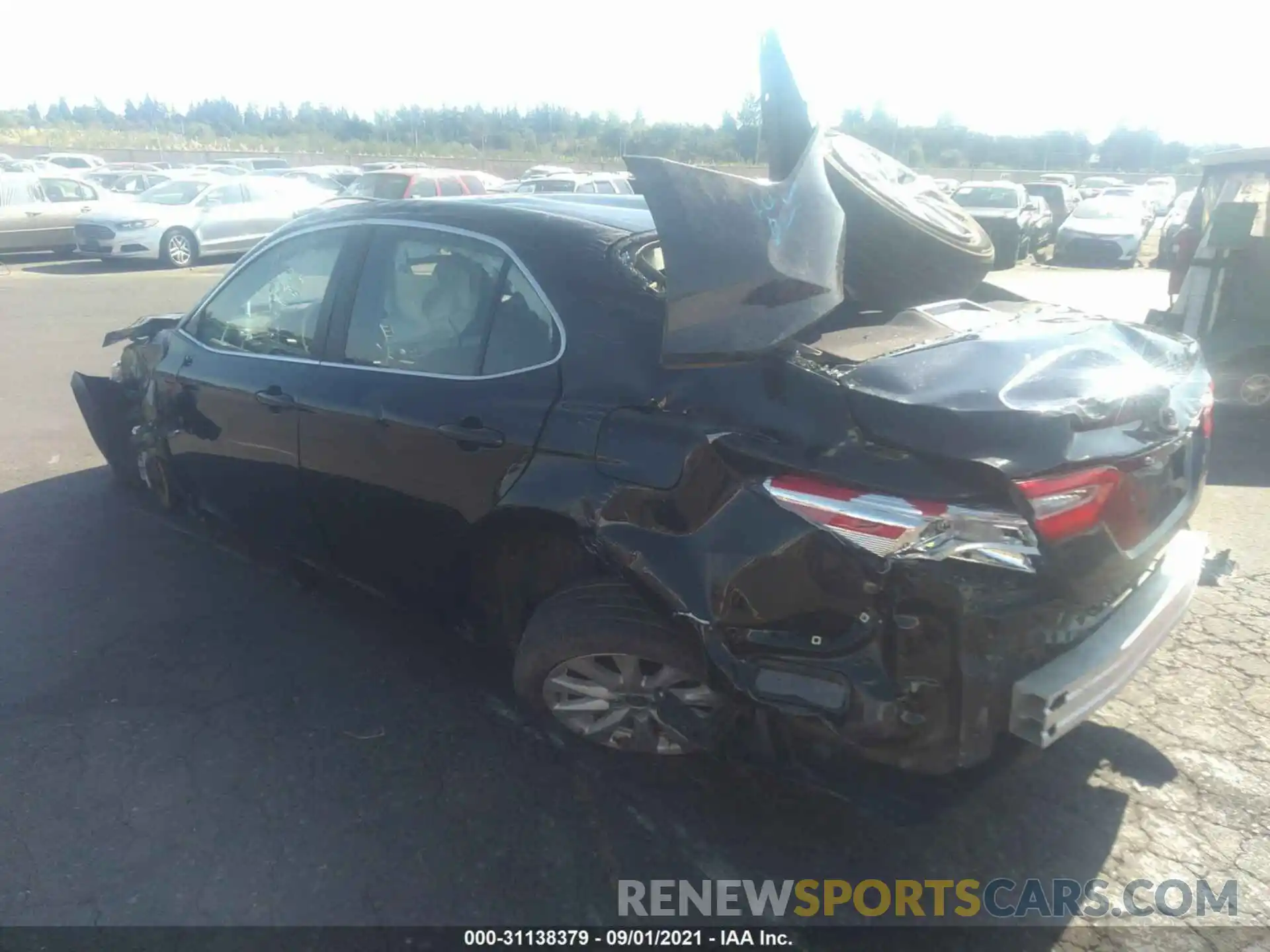 3 Photograph of a damaged car 4T1C11AK8LU979789 TOYOTA CAMRY 2020