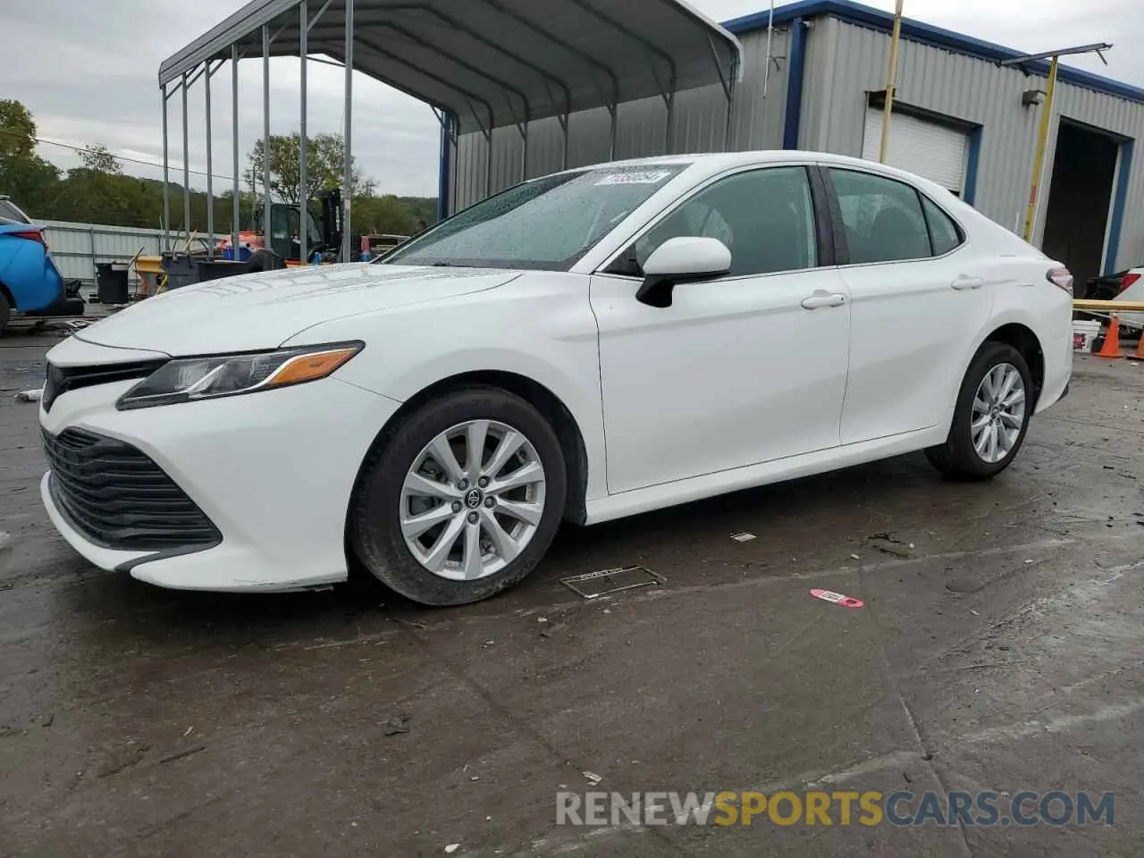 1 Photograph of a damaged car 4T1C11AK9LU316098 TOYOTA CAMRY 2020