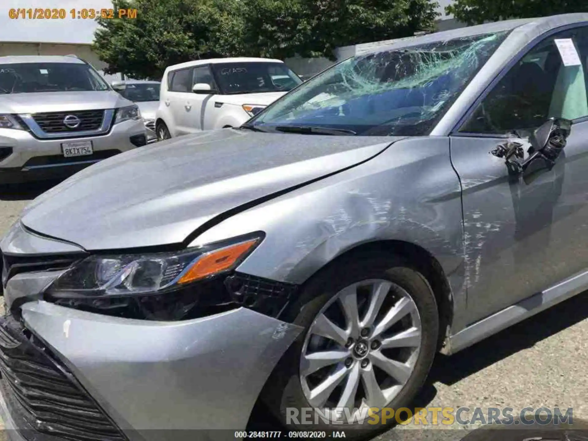 9 Photograph of a damaged car 4T1C11AK9LU330079 TOYOTA CAMRY 2020