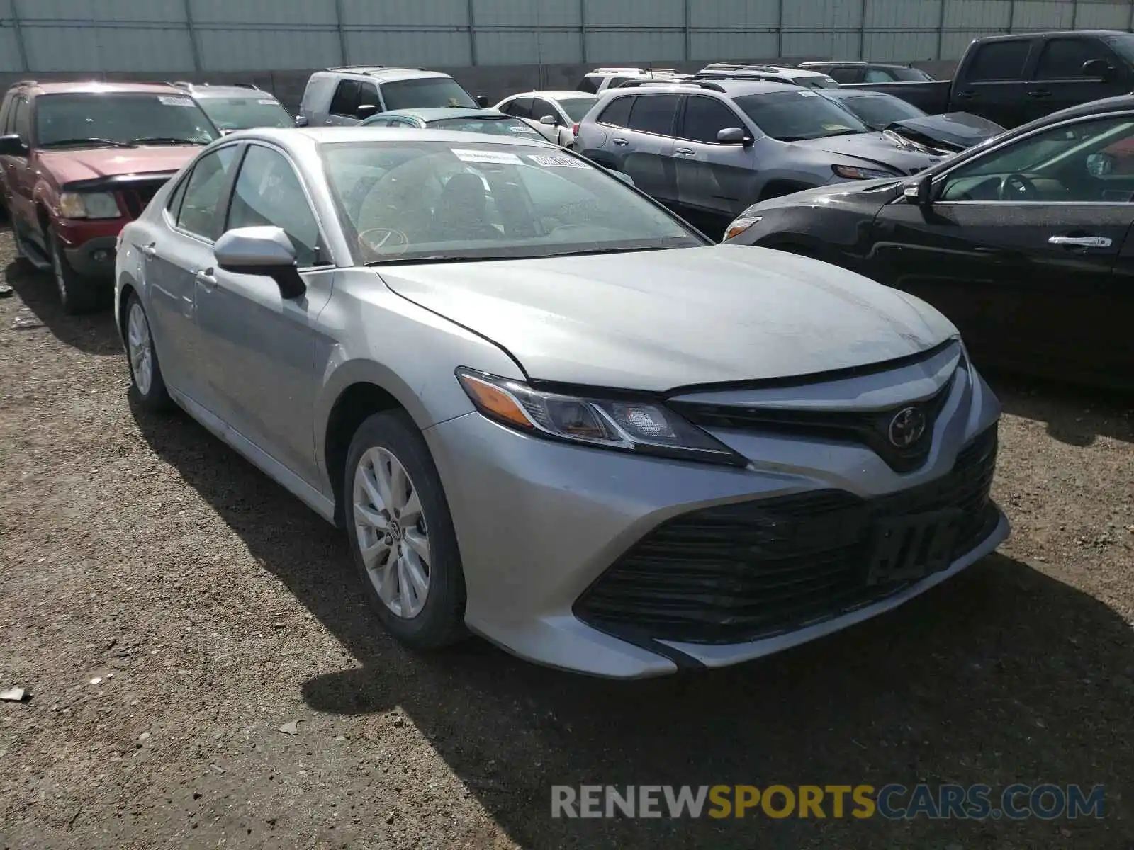 1 Photograph of a damaged car 4T1C11AK9LU332088 TOYOTA CAMRY 2020