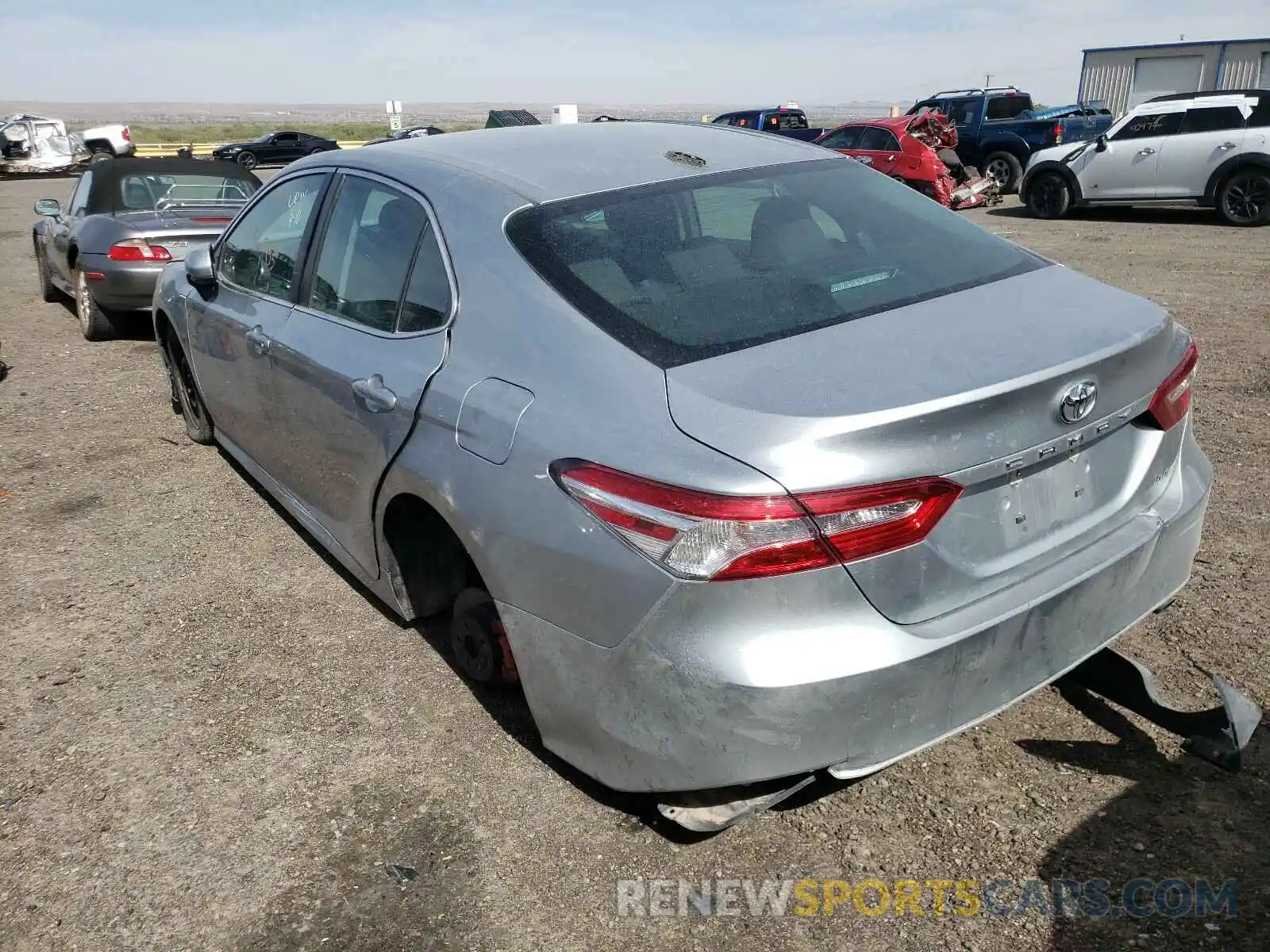 3 Photograph of a damaged car 4T1C11AK9LU332088 TOYOTA CAMRY 2020