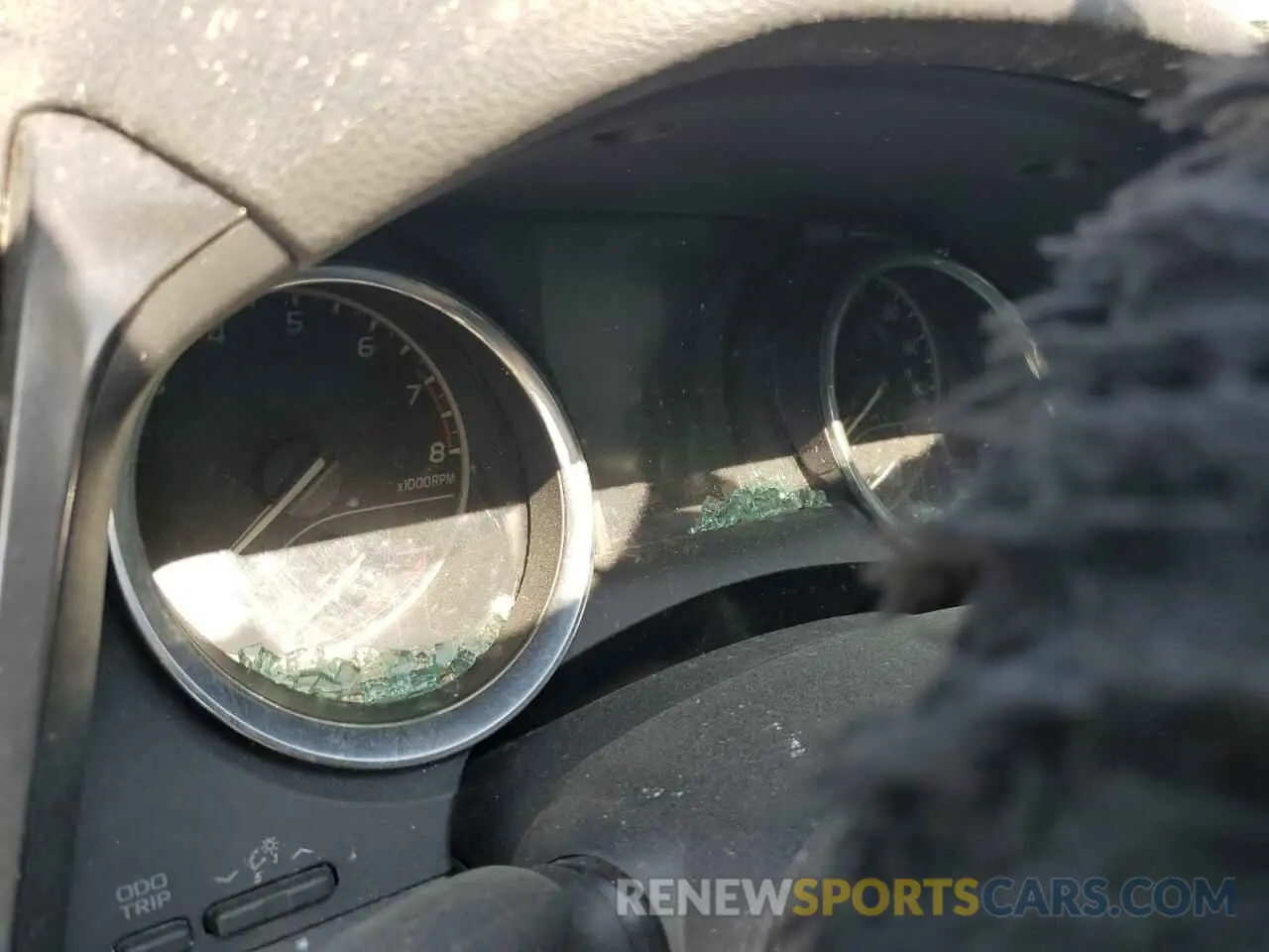 9 Photograph of a damaged car 4T1C11AK9LU348128 TOYOTA CAMRY 2020