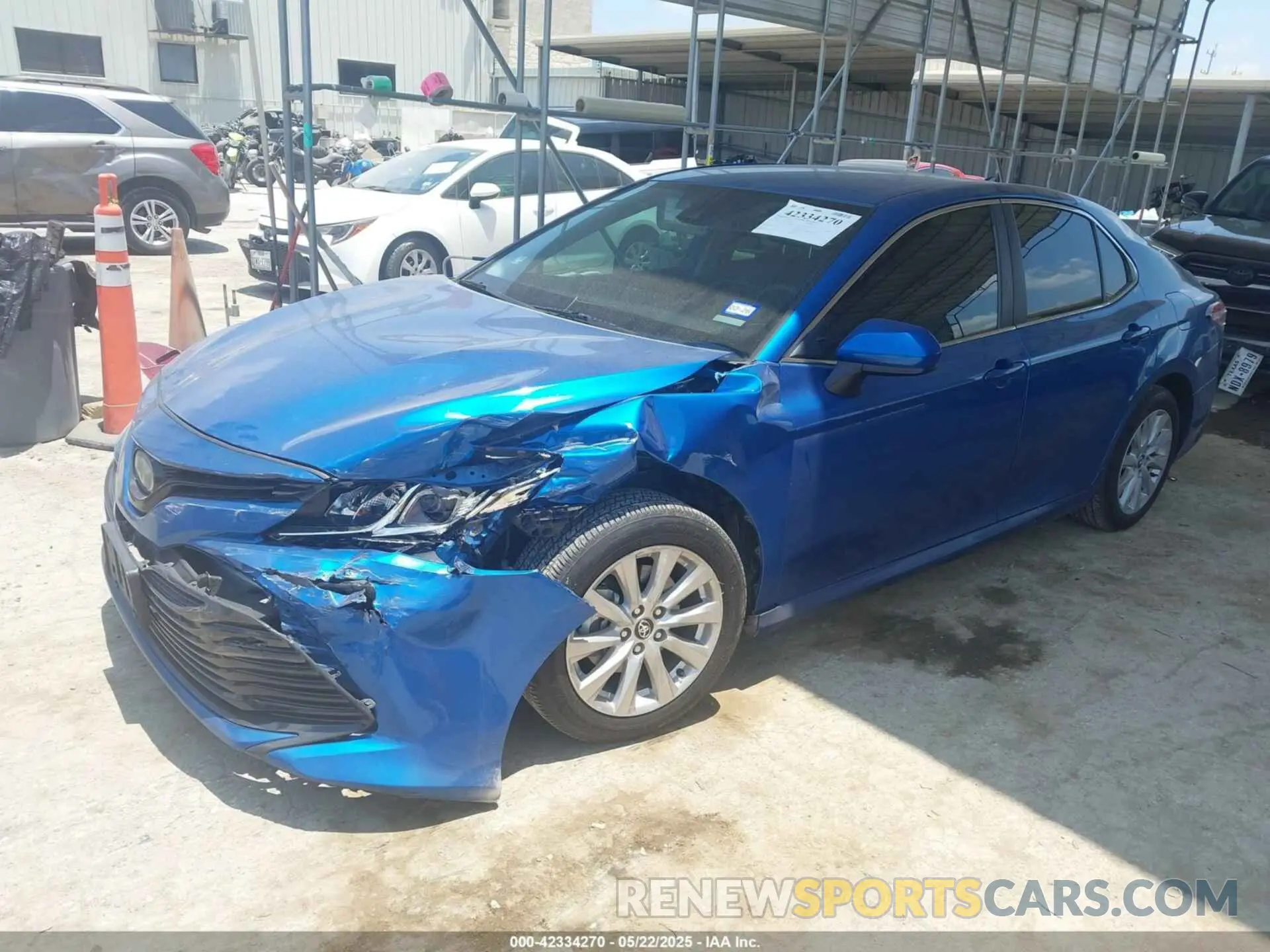 2 Photograph of a damaged car 4T1C11AK9LU351711 TOYOTA CAMRY 2020