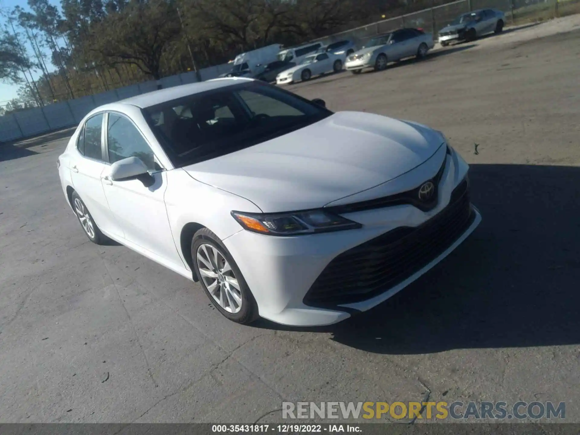 1 Photograph of a damaged car 4T1C11AK9LU358819 TOYOTA CAMRY 2020