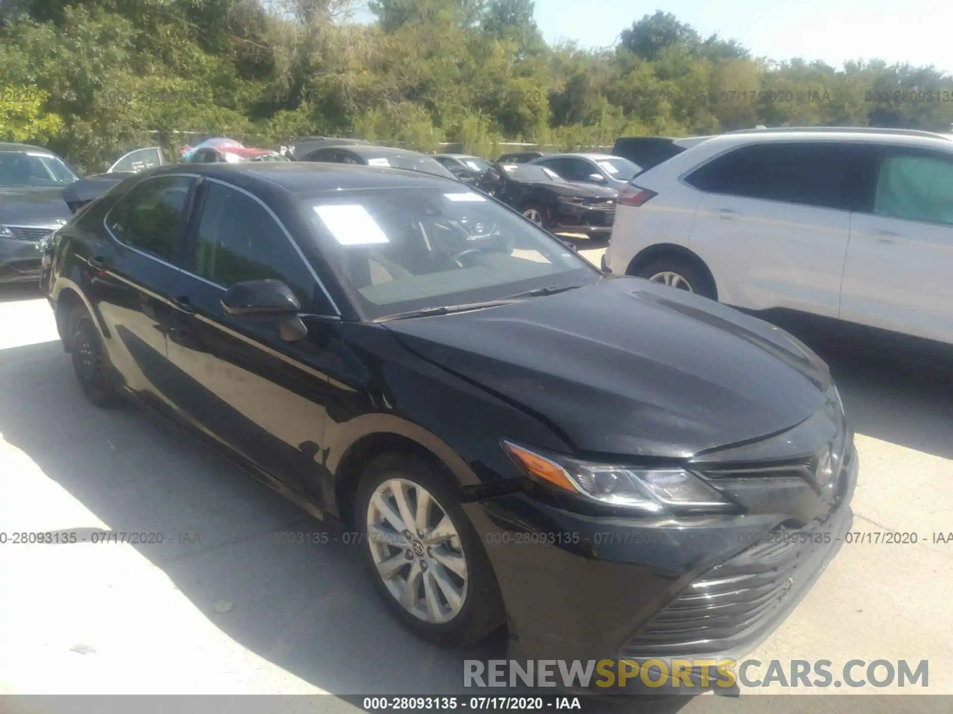 1 Photograph of a damaged car 4T1C11AK9LU362305 TOYOTA CAMRY 2020