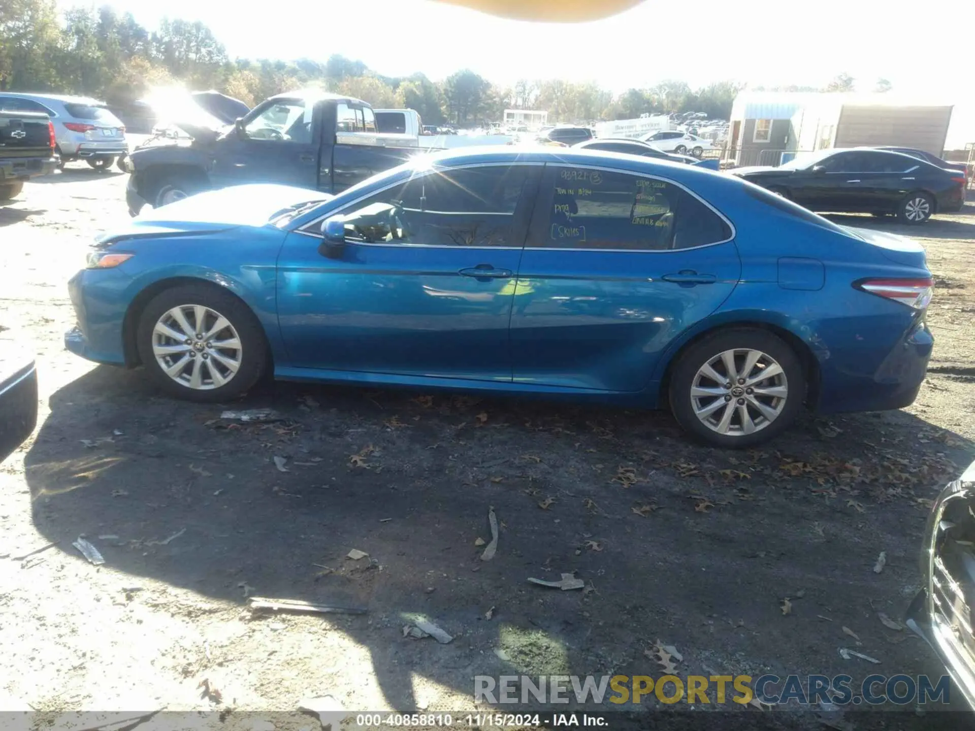 14 Photograph of a damaged car 4T1C11AK9LU386250 TOYOTA CAMRY 2020