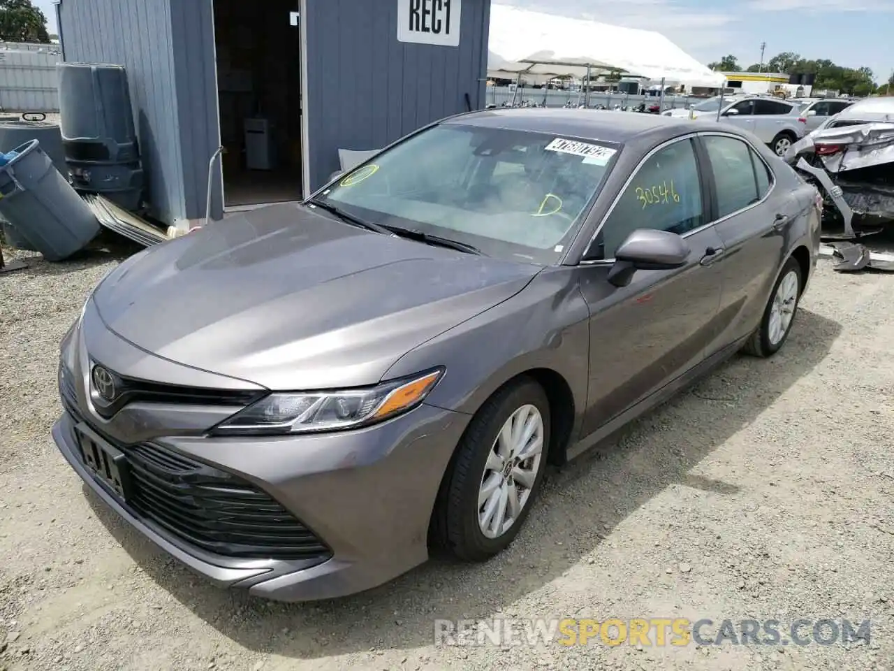 2 Photograph of a damaged car 4T1C11AK9LU505771 TOYOTA CAMRY 2020