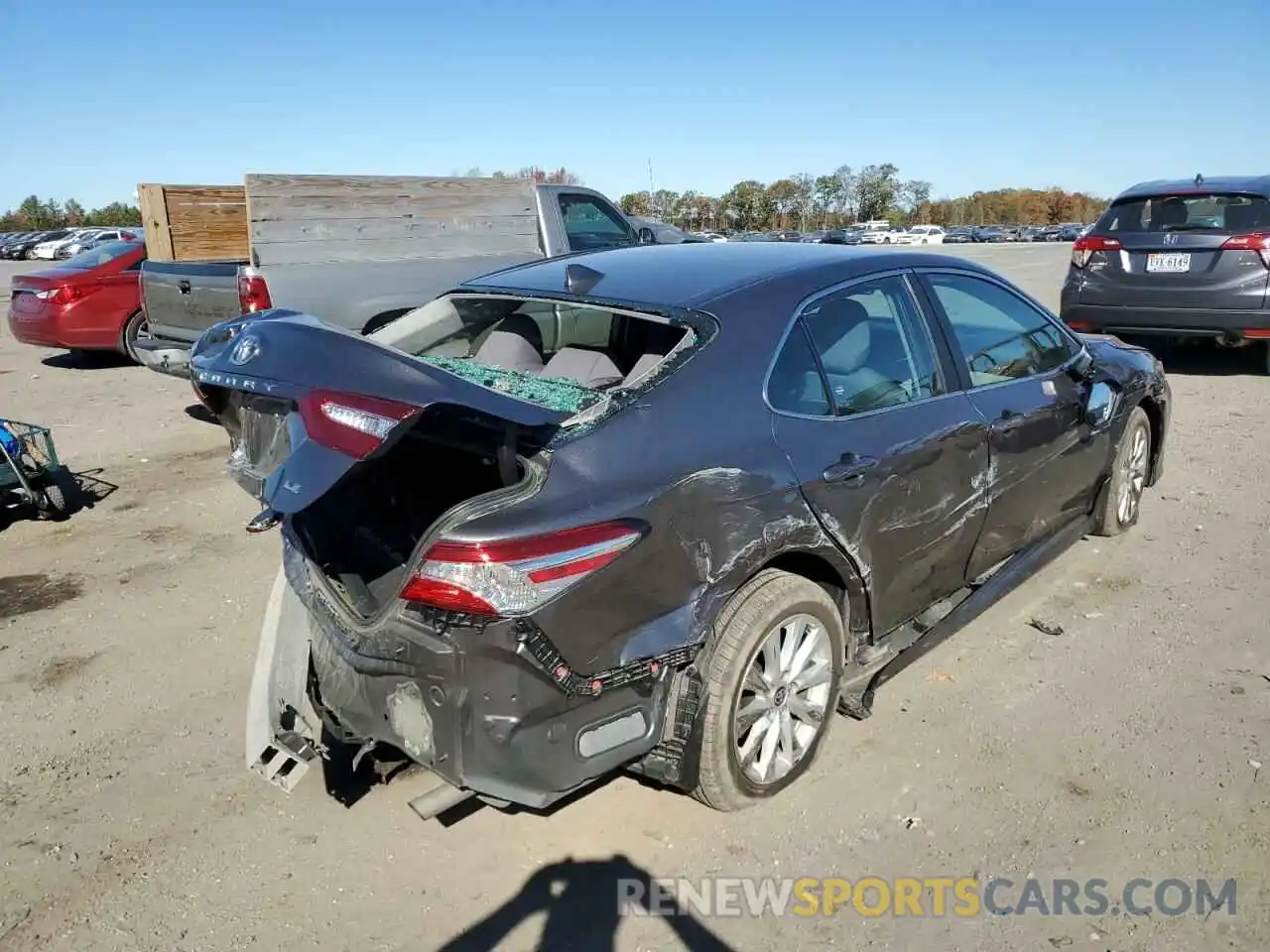 4 Photograph of a damaged car 4T1C11AK9LU506595 TOYOTA CAMRY 2020