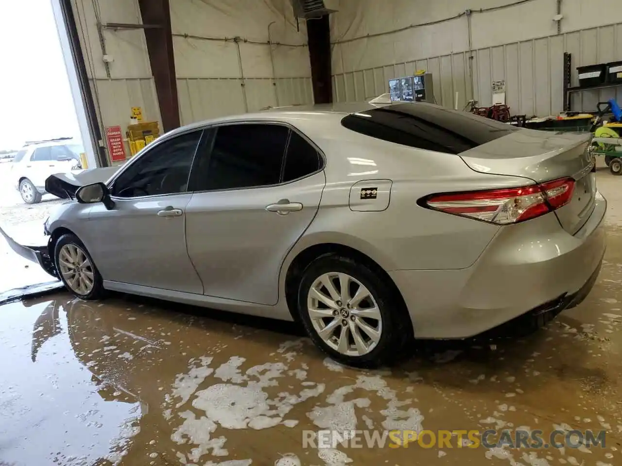 2 Photograph of a damaged car 4T1C11AK9LU509383 TOYOTA CAMRY 2020