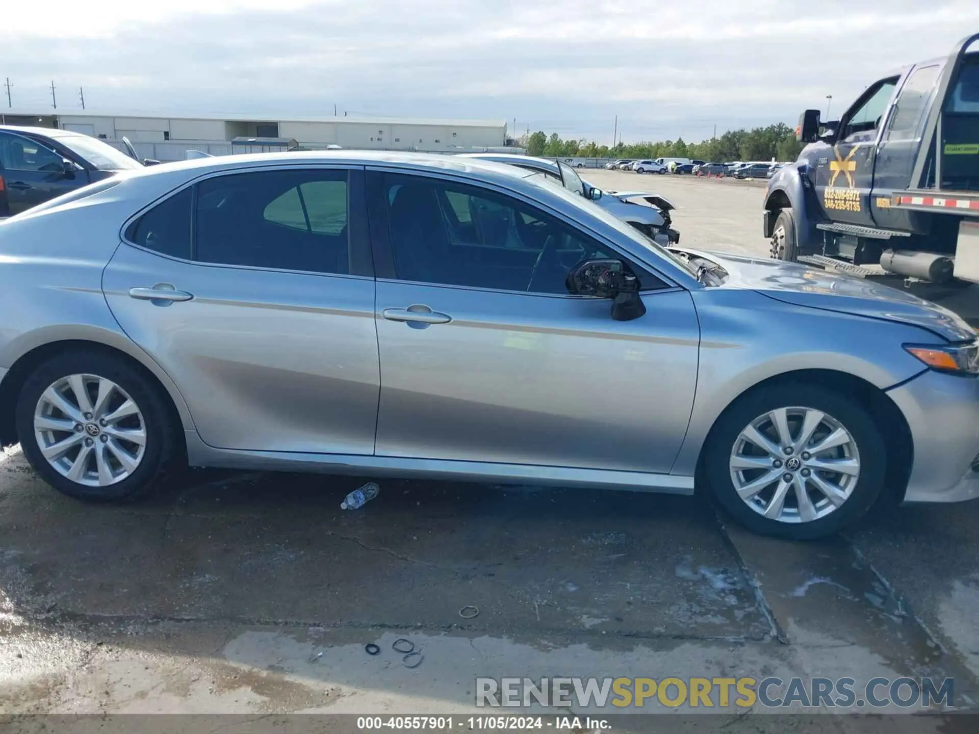 13 Photograph of a damaged car 4T1C11AK9LU511389 TOYOTA CAMRY 2020