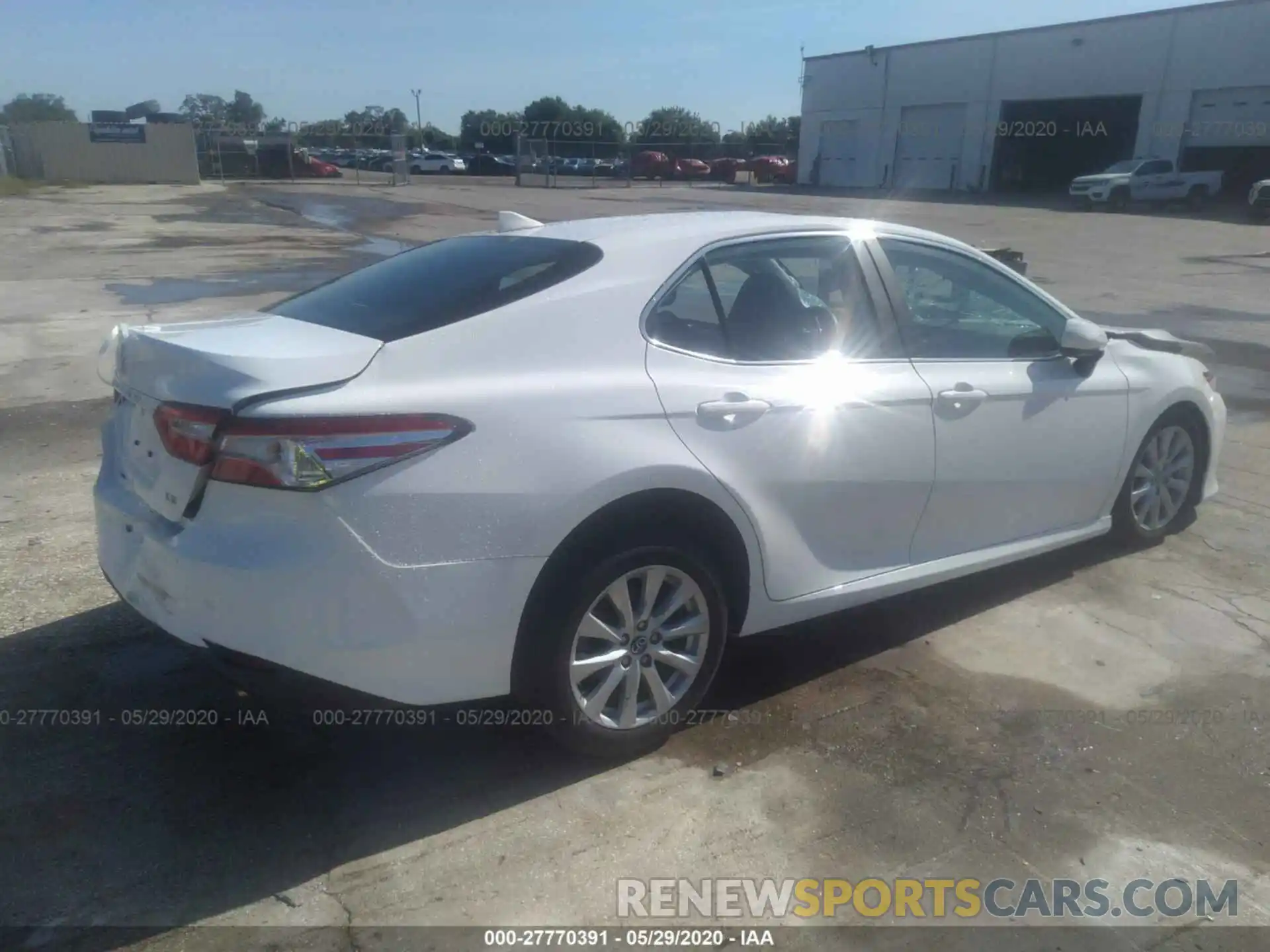 4 Photograph of a damaged car 4T1C11AK9LU888255 TOYOTA CAMRY 2020