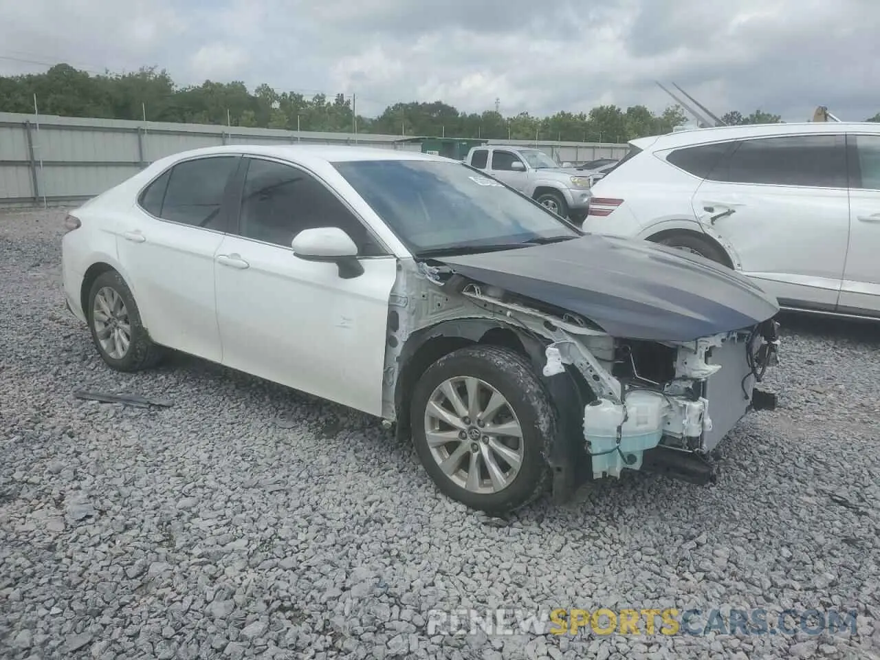 4 Photograph of a damaged car 4T1C11AK9LU892189 TOYOTA CAMRY 2020