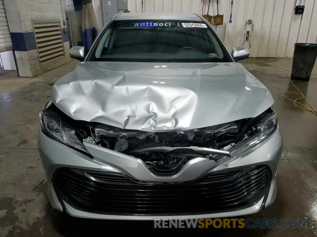 5 Photograph of a damaged car 4T1C11AK9LU911601 TOYOTA CAMRY 2020