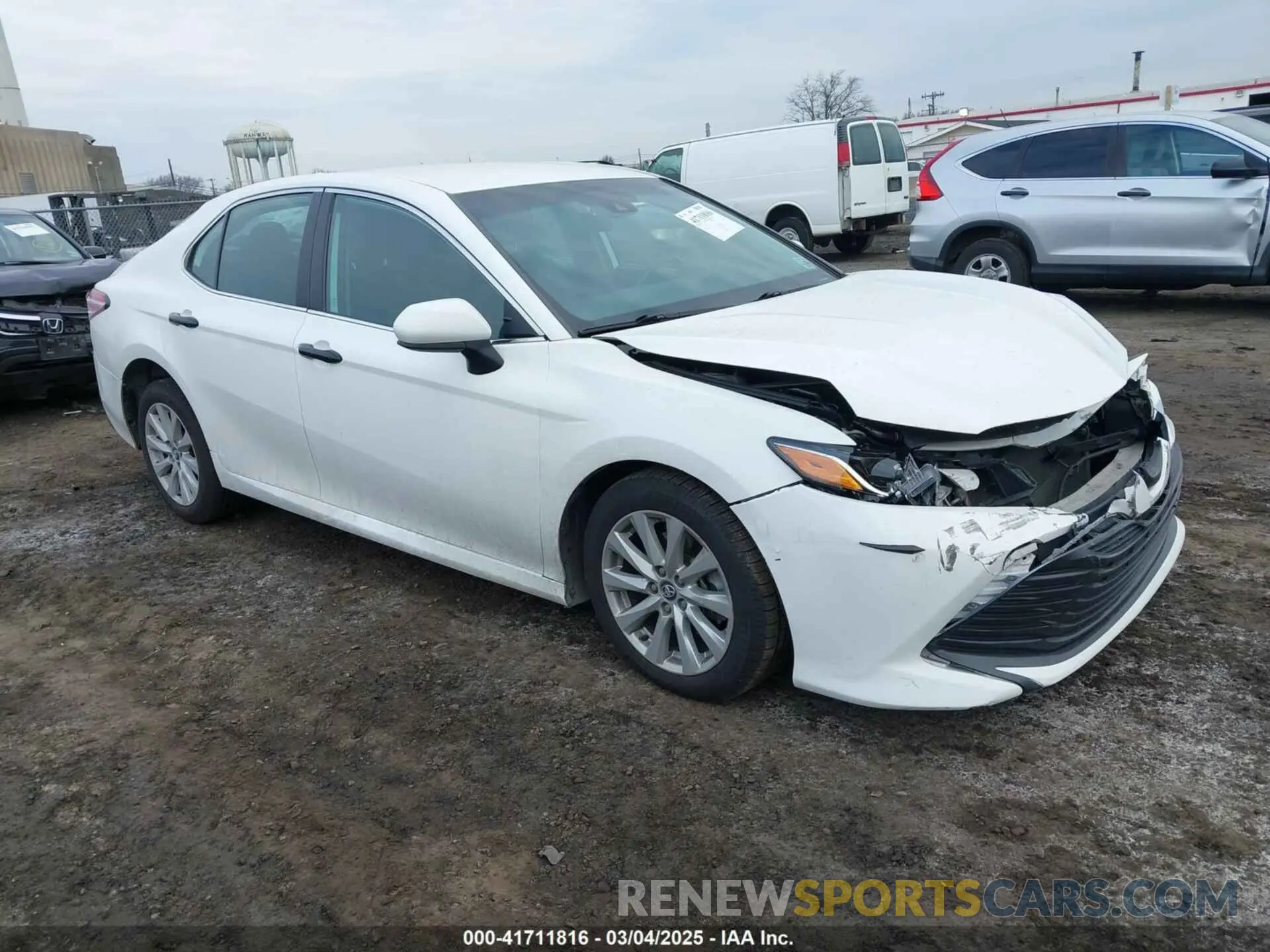 1 Photograph of a damaged car 4T1C11AK9LU912585 TOYOTA CAMRY 2020