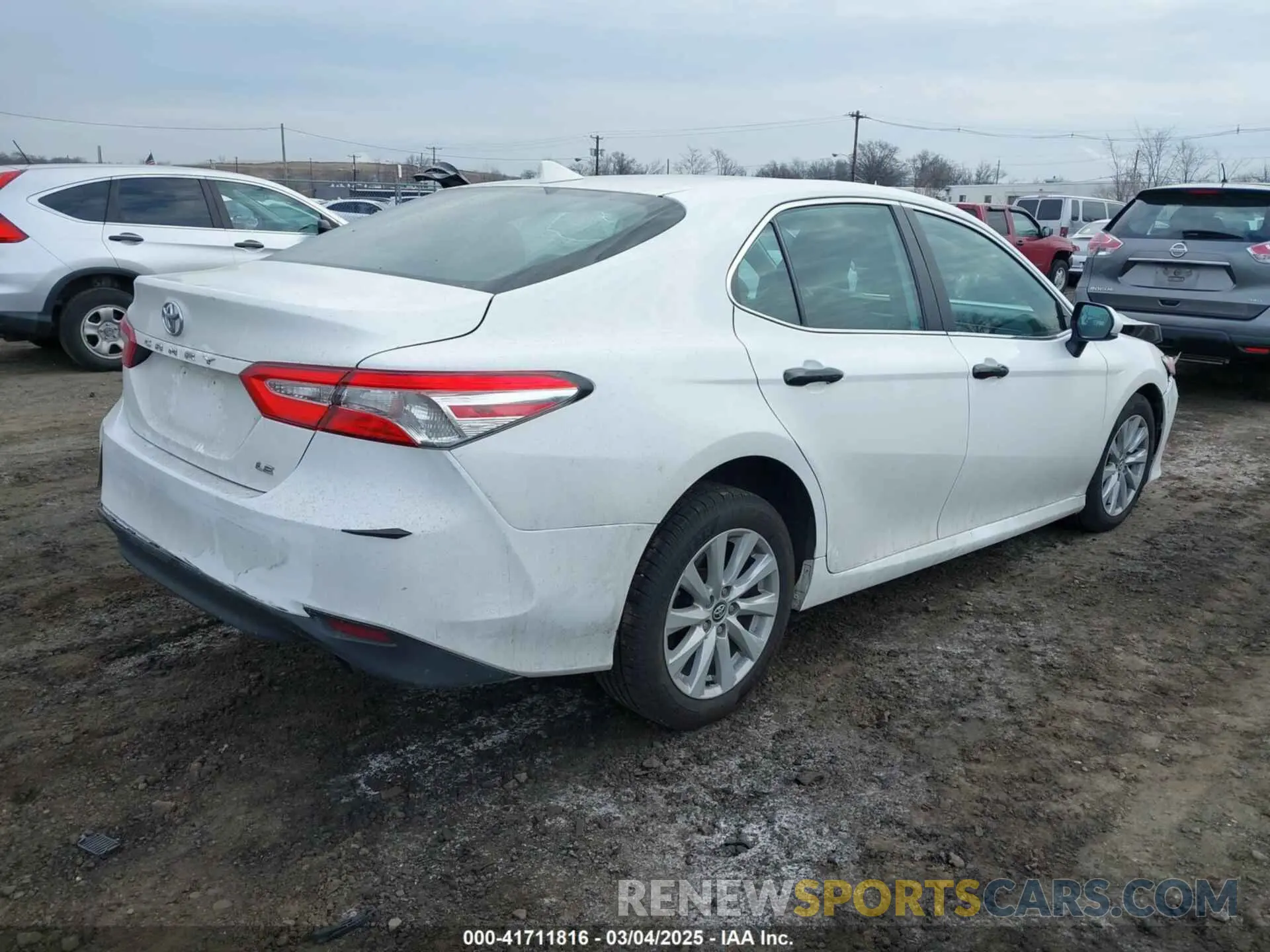 4 Photograph of a damaged car 4T1C11AK9LU912585 TOYOTA CAMRY 2020