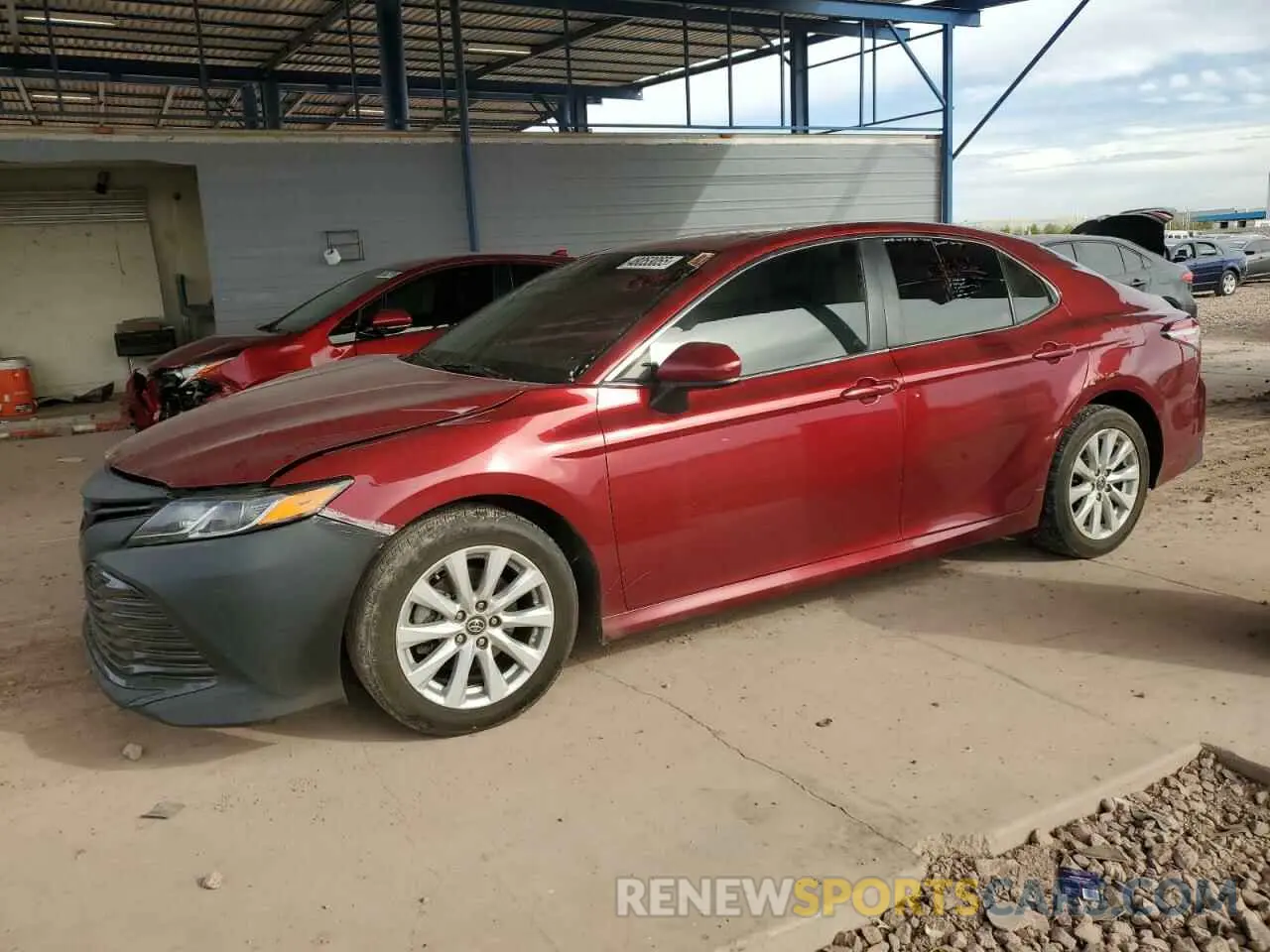 1 Photograph of a damaged car 4T1C11AK9LU916474 TOYOTA CAMRY 2020
